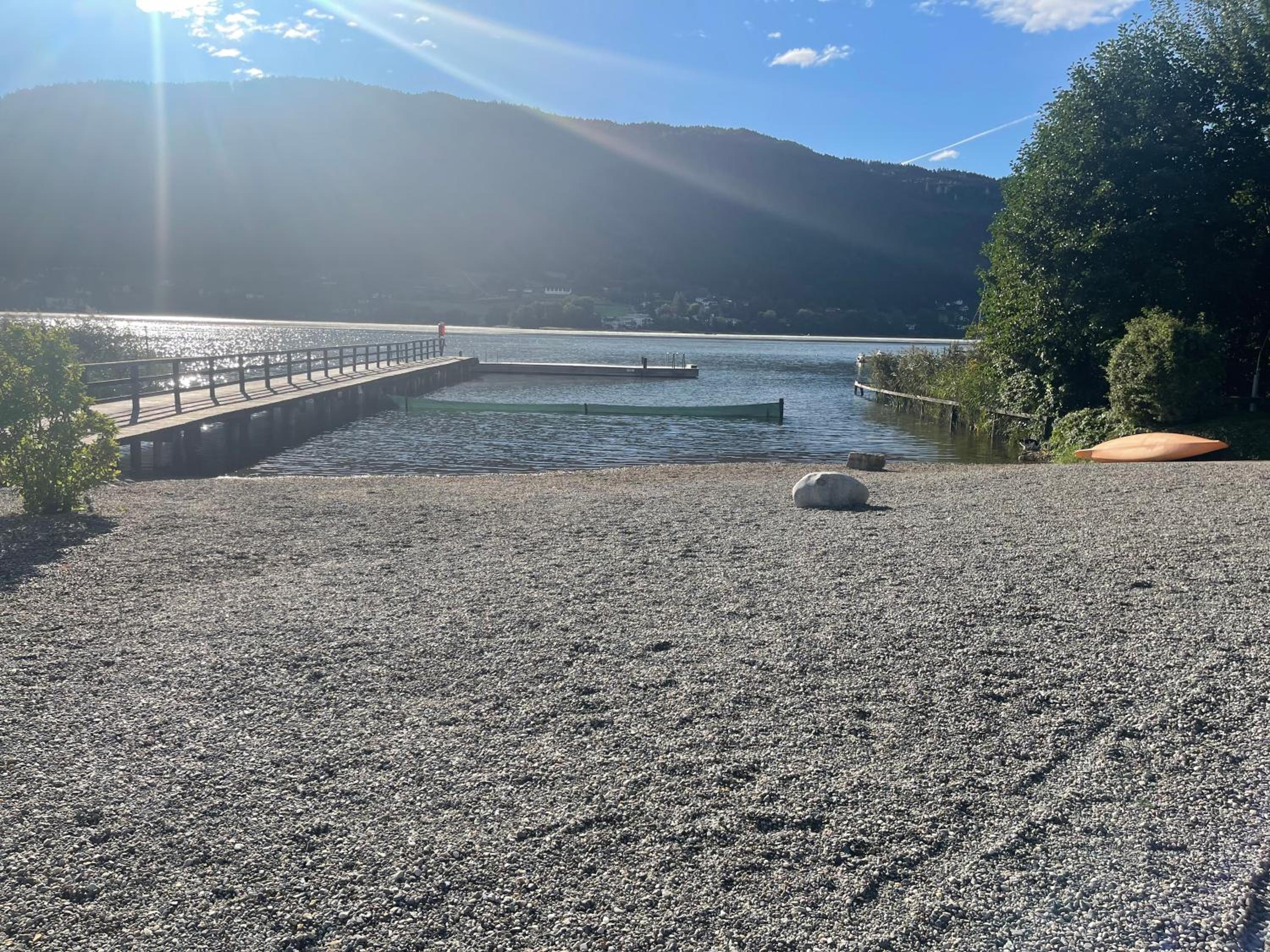 Seeappartement LUNA am Ossiachersee mit privatem Seezugang, Hallenbad, Skiarena Gerlitzen