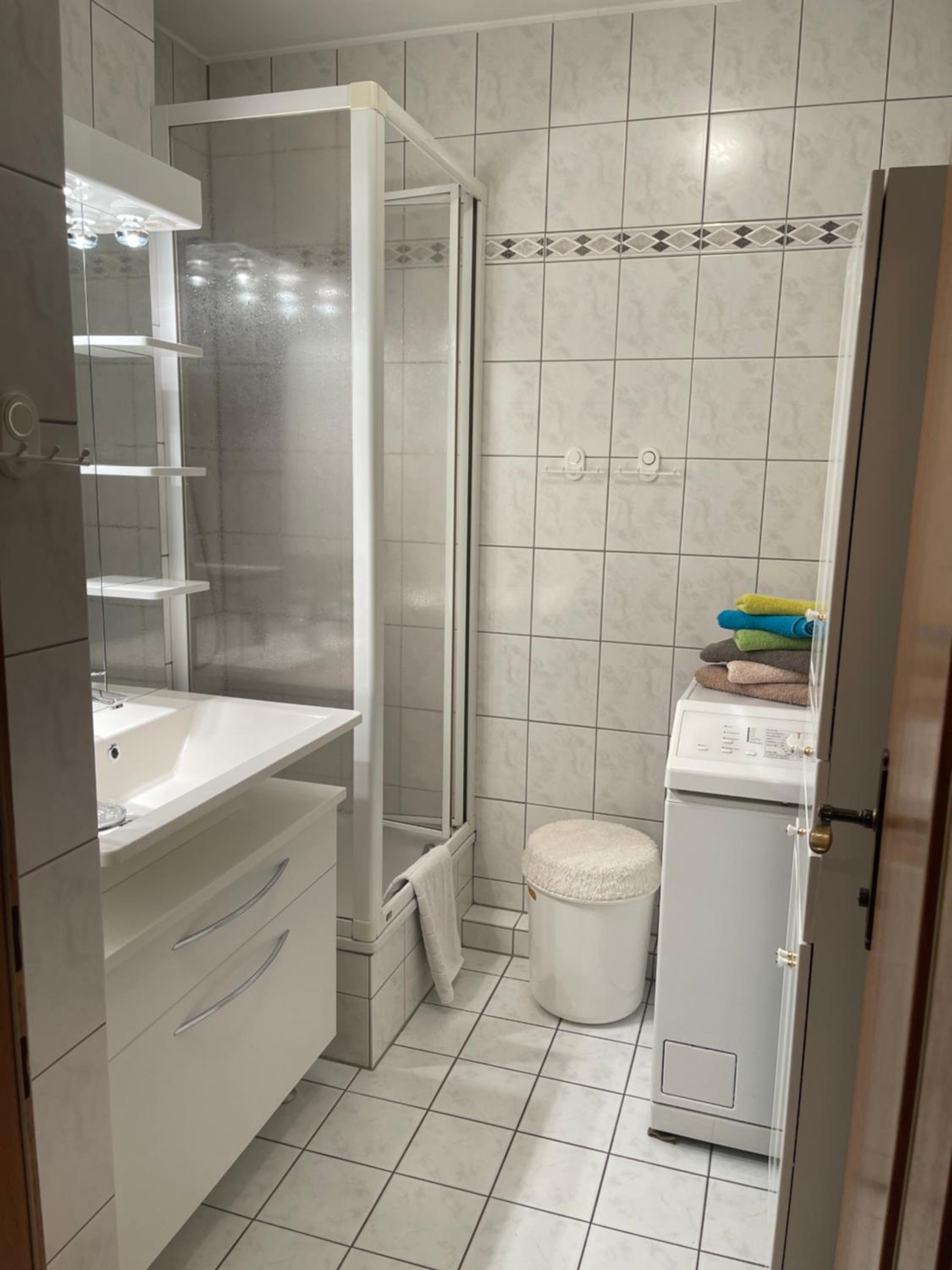Seeappartement LUNA am Ossiachersee mit privatem Seezugang, Hallenbad, Skiarena Gerlitzen