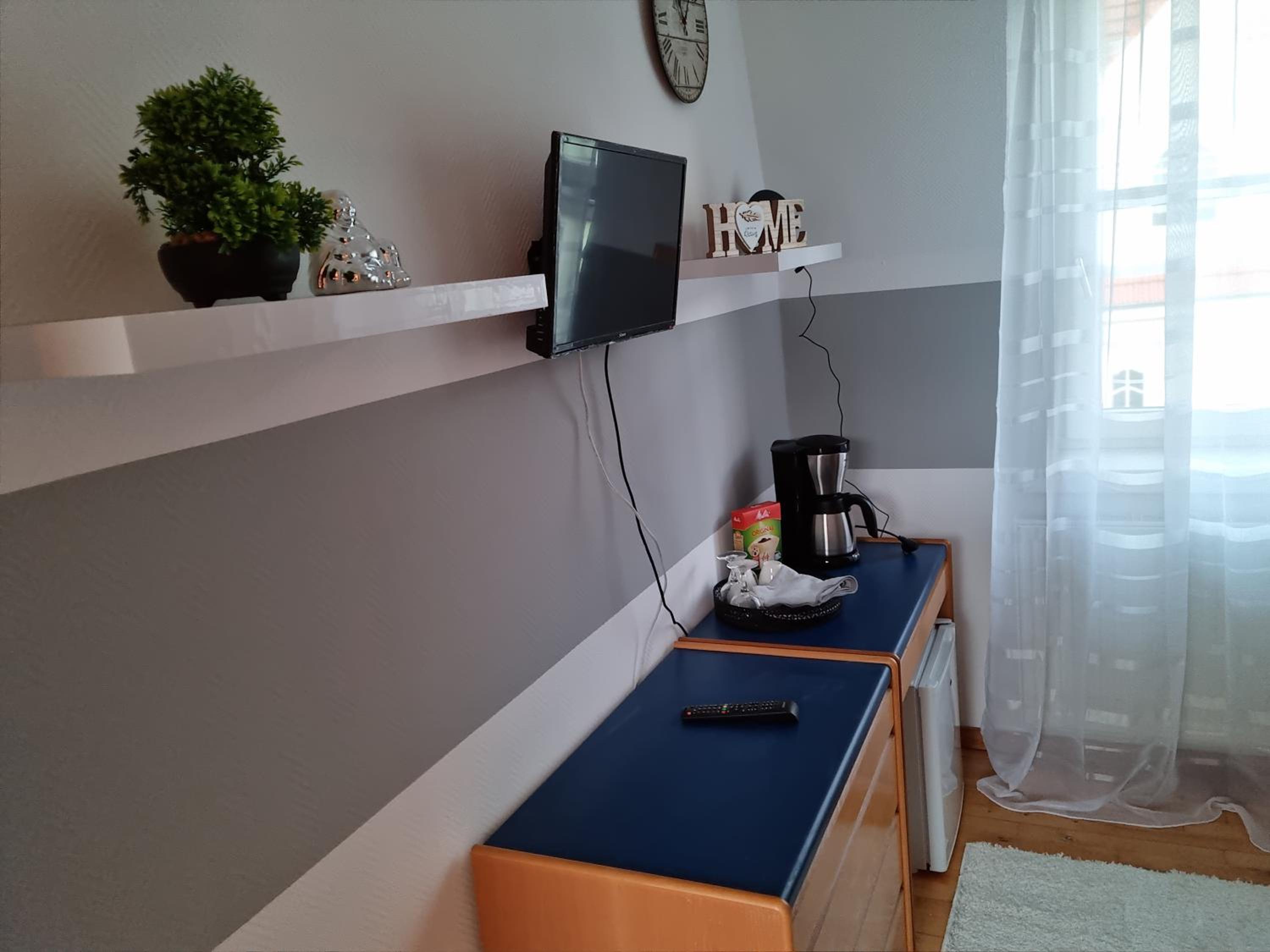 Stral-Sund en Stralsund — hotel room