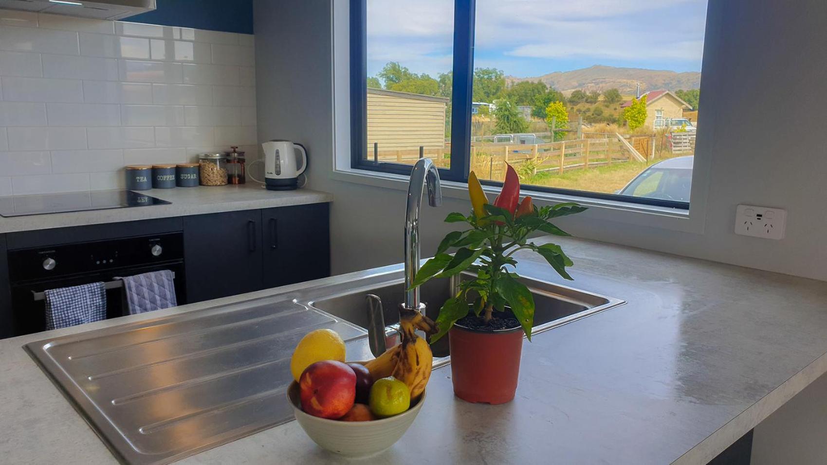 Rough Ridge Cottage ~ your haven in Central Otago view 2