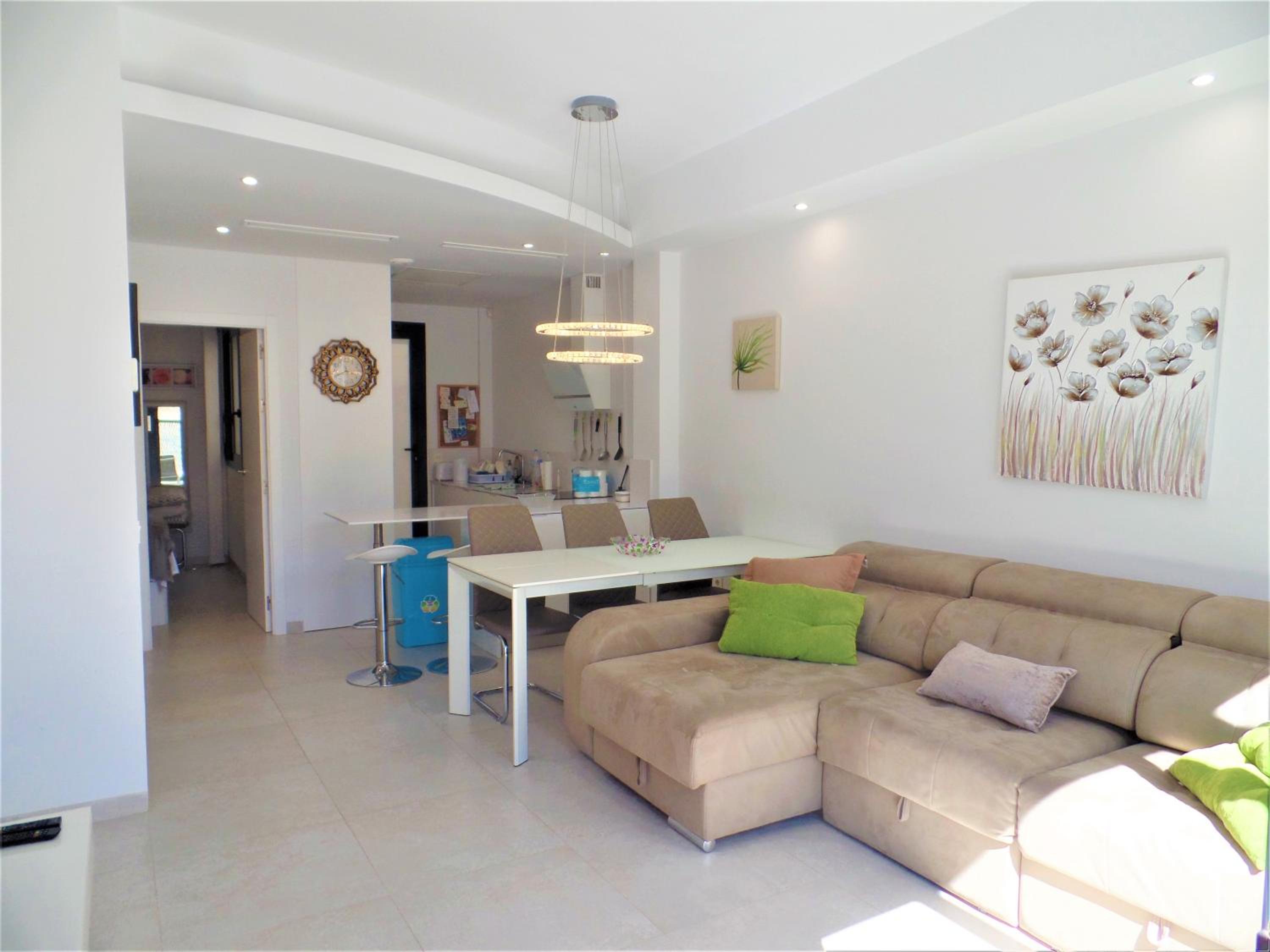 Fabulous Villa with private pool & large roof solarium view 2