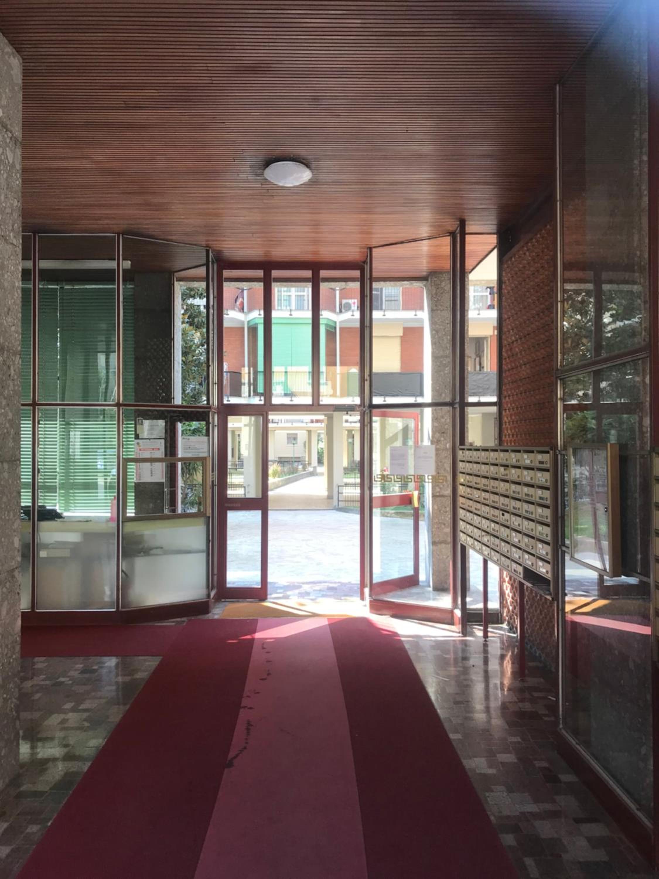 SMART APARTMENT PRADA FOUNDATION