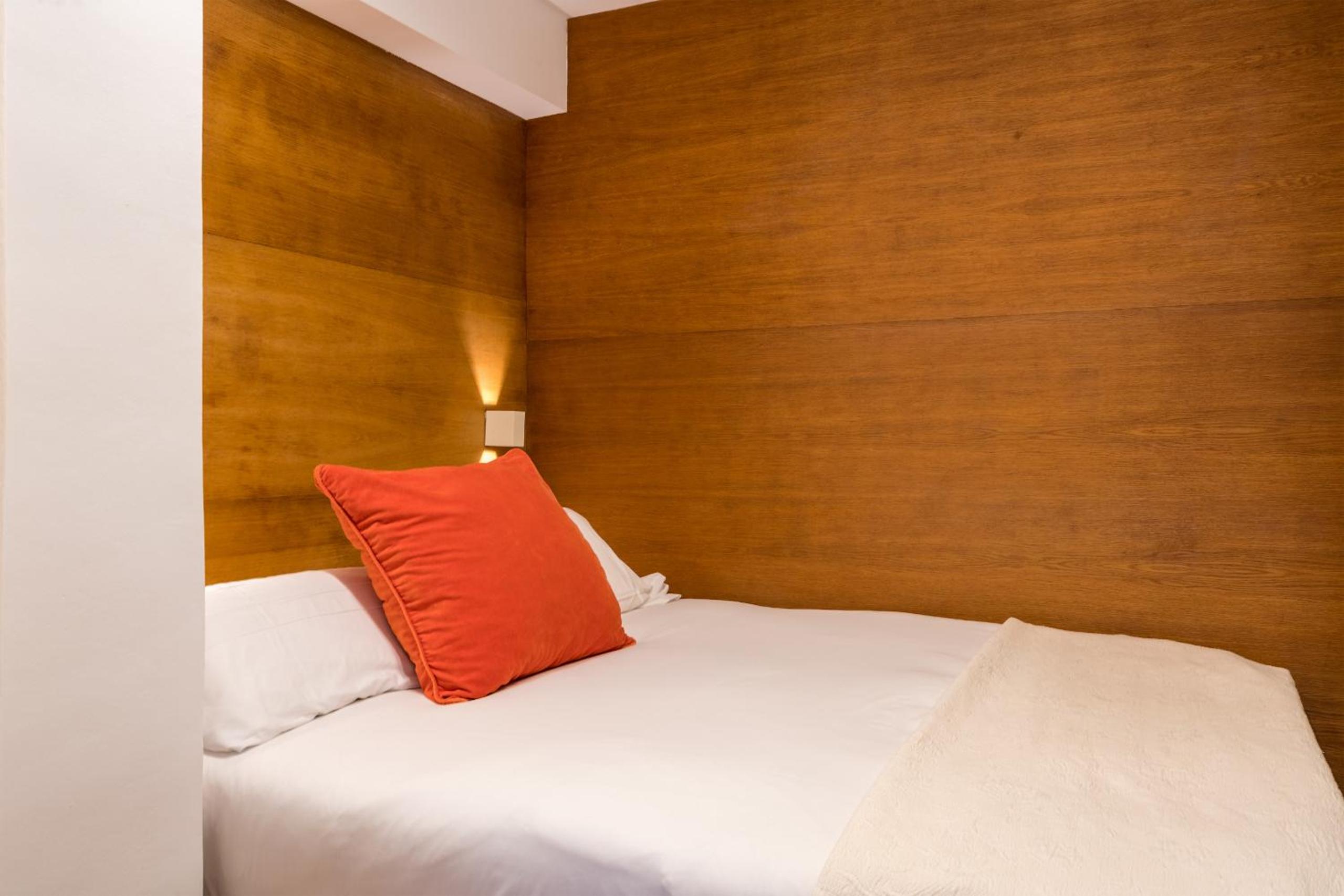 Tenderia apartment by People Rentals