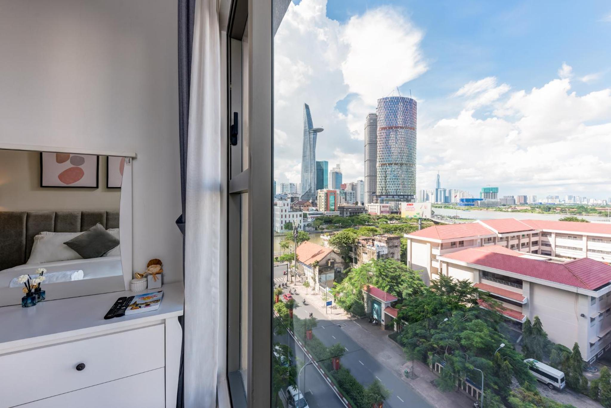 S Lux Apartment