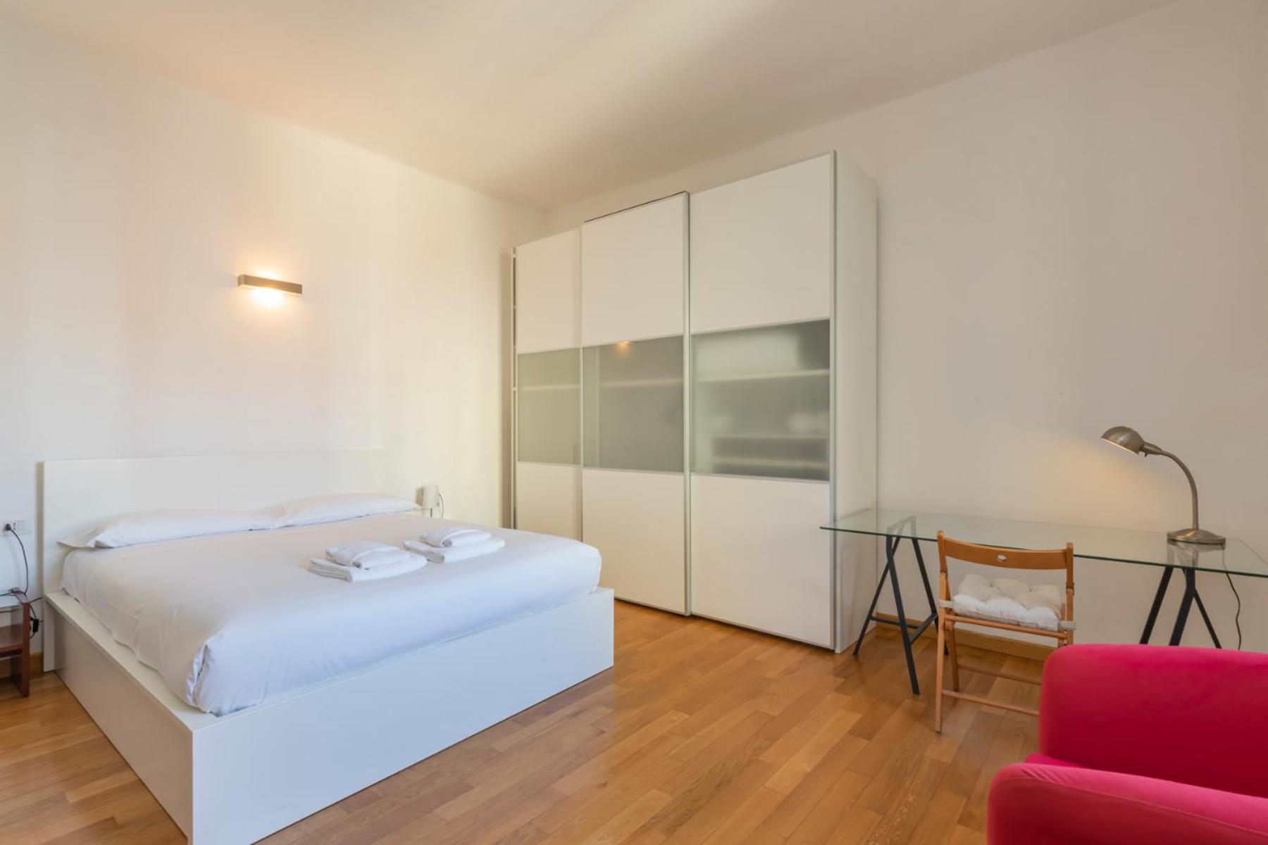 Comfort apartment near P Venezia / Cso B Aires - Casati