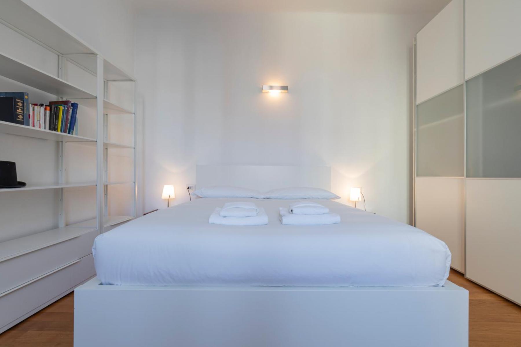 Comfort apartment near P Venezia / Cso B Aires - Casati