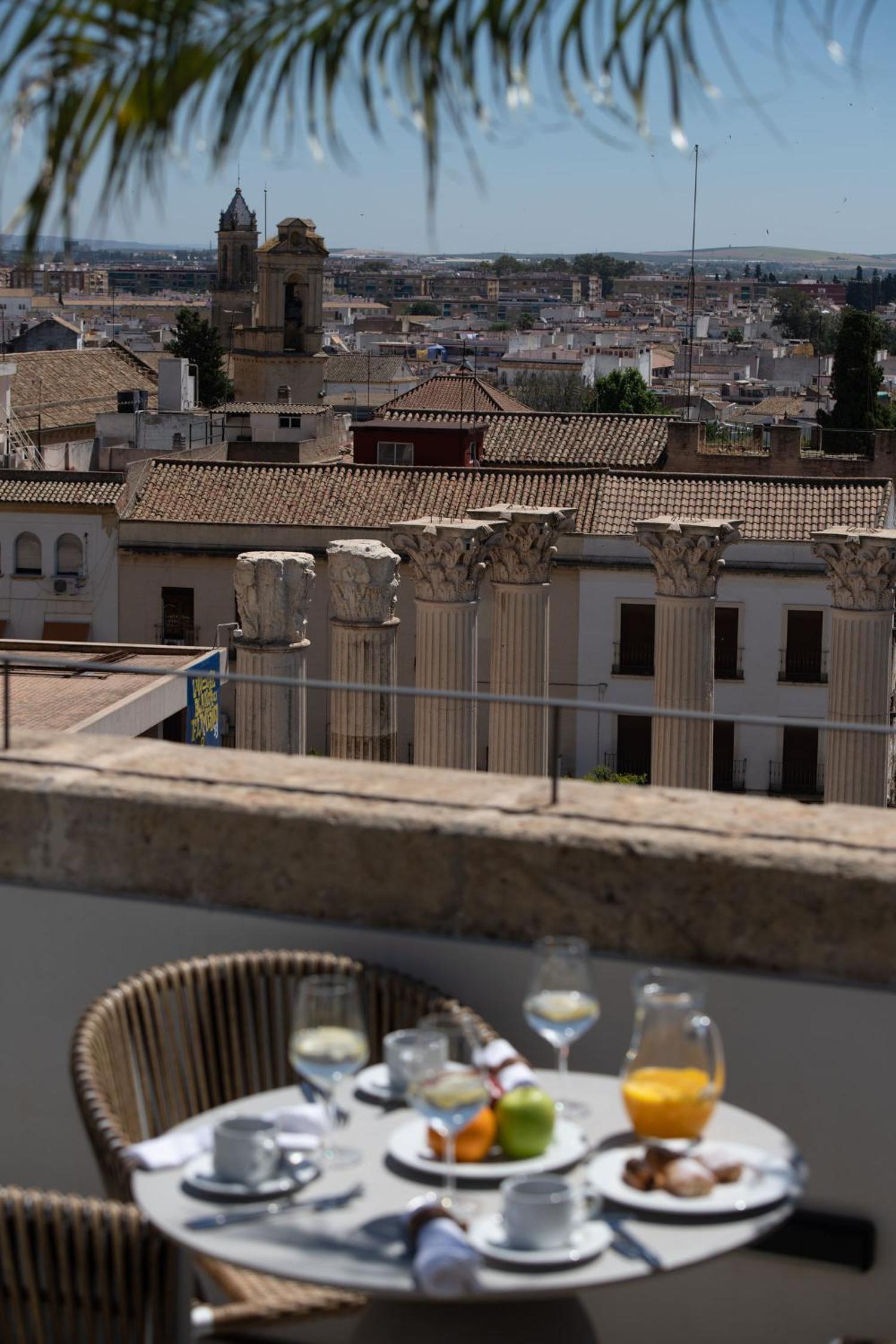 Coliseum Boutique Apartments