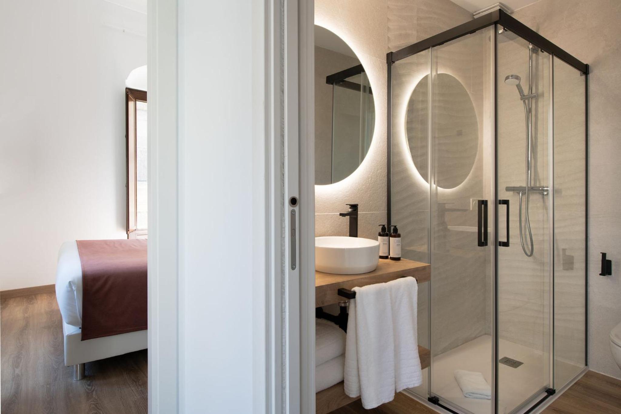 Coliseum Boutique Apartments