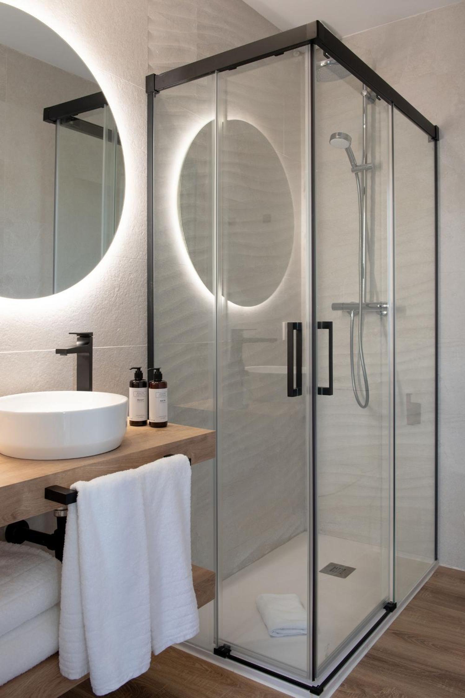 Coliseum Boutique Apartments