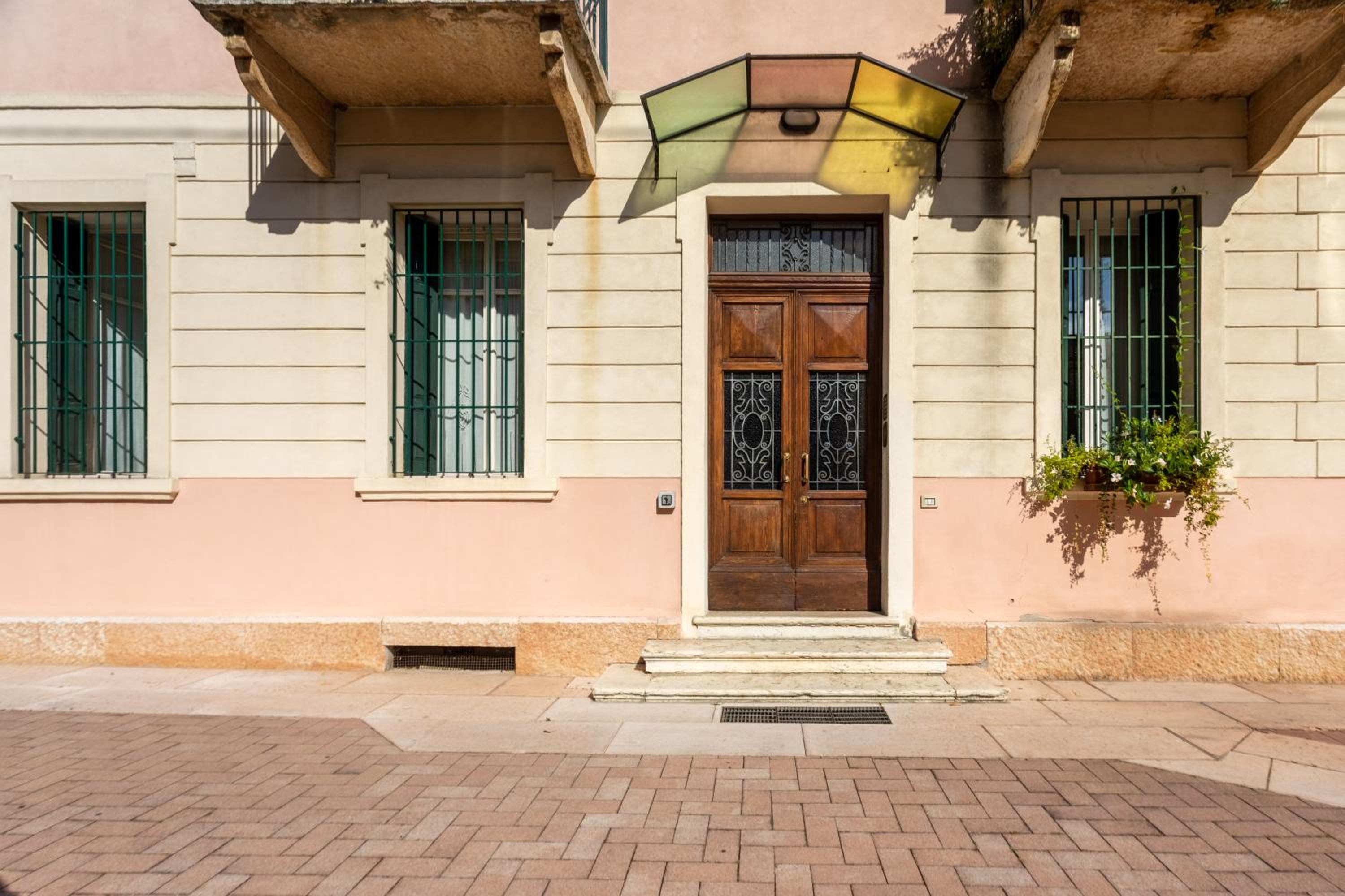 Residenza San Leonardo City Center free parking view 2