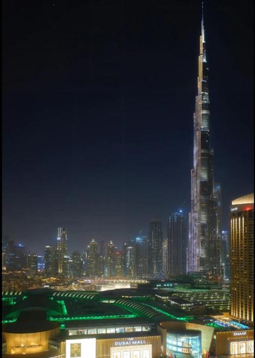 Magnificent 3BR with Full Burj Khalifa & Fountain view