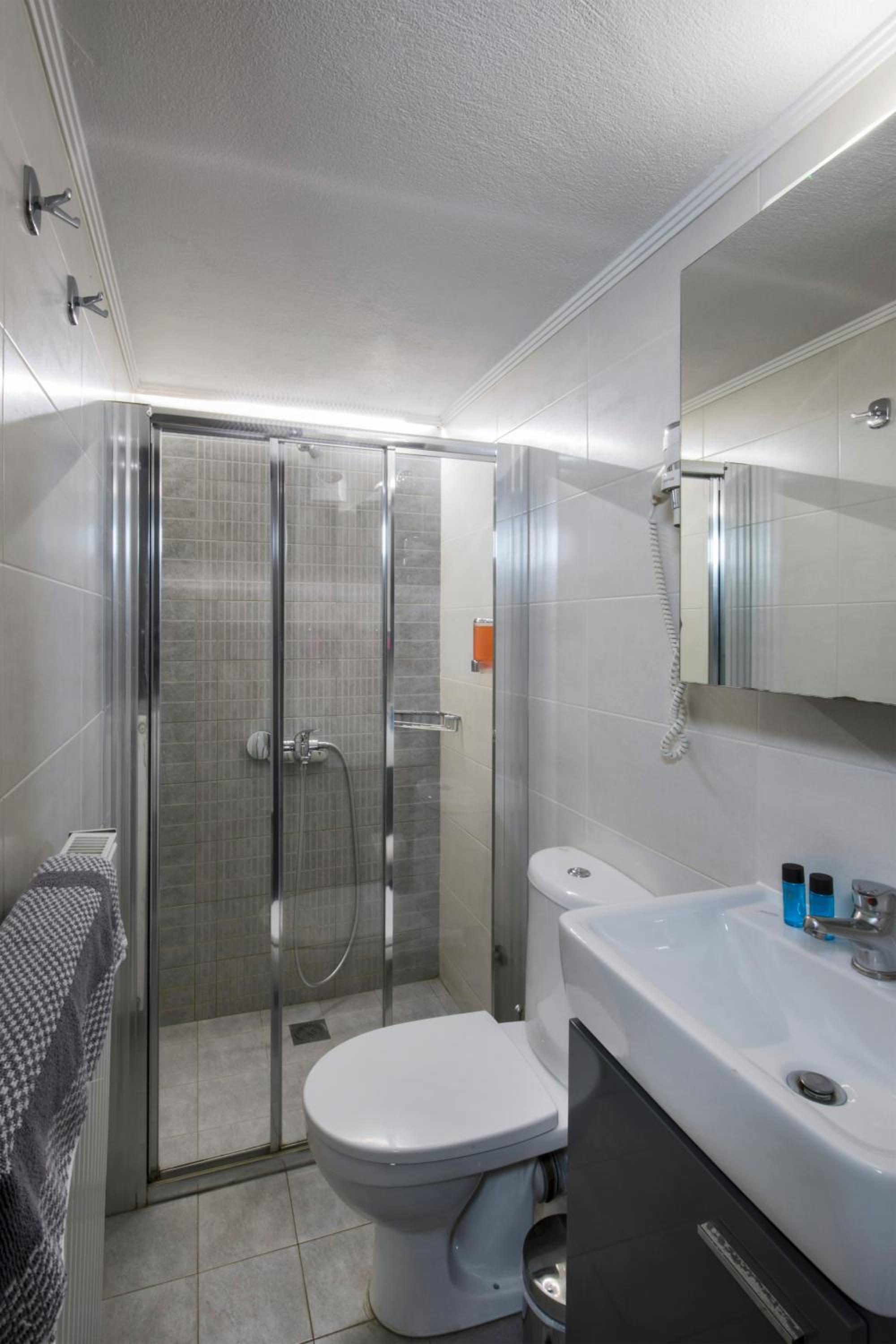 Polis Apartments