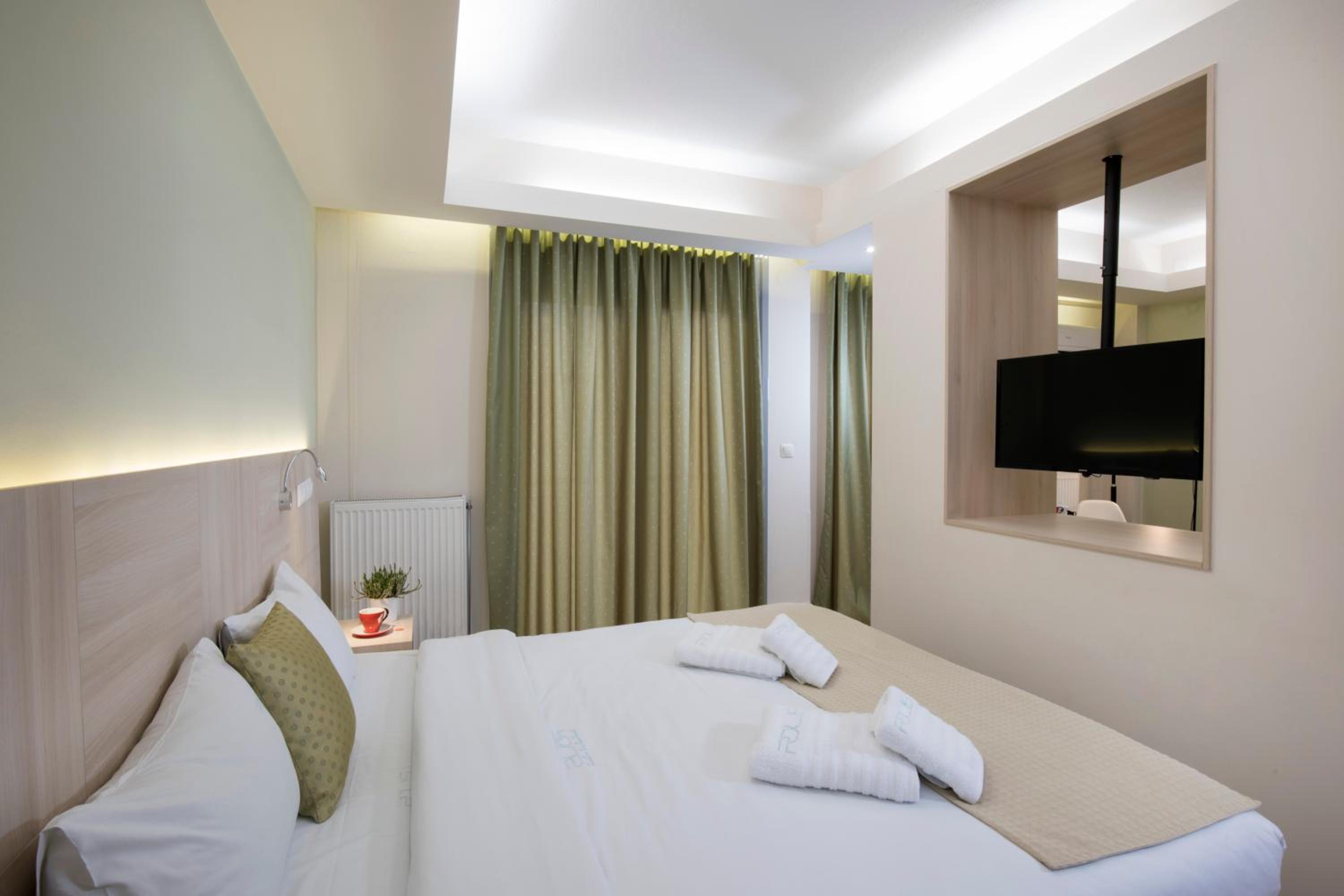 Polis Apartments
