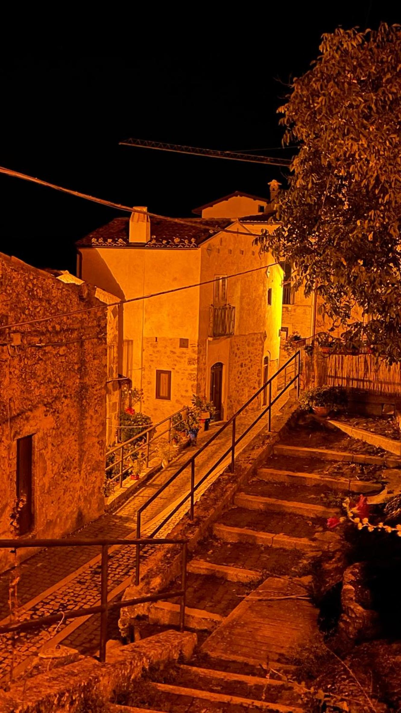 La casa di mezzo view 3