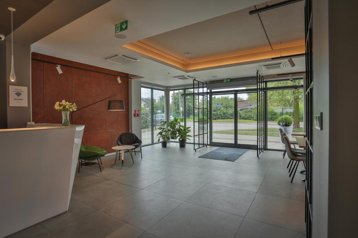hotel reception