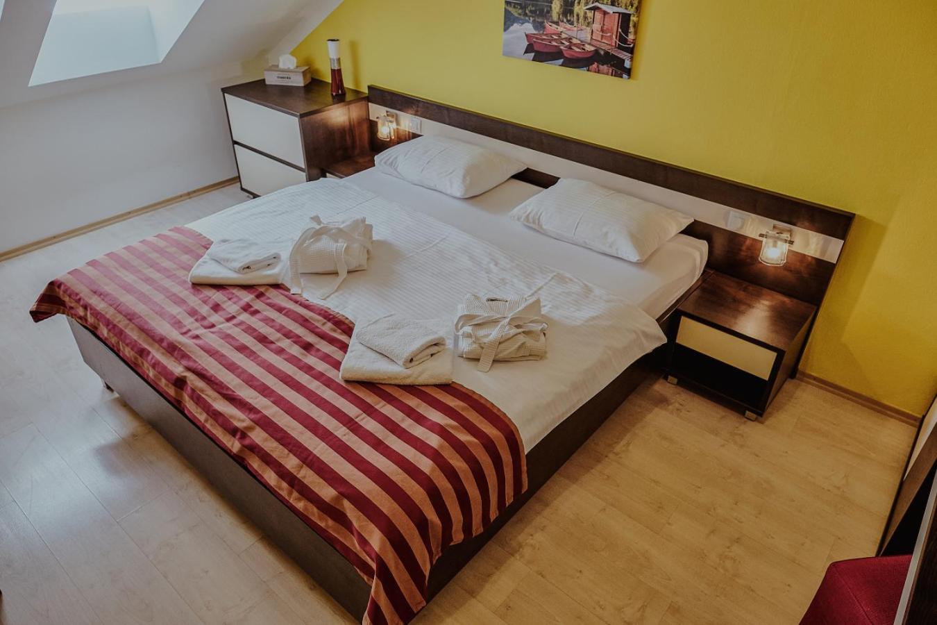 Apartmany Gino Besenova