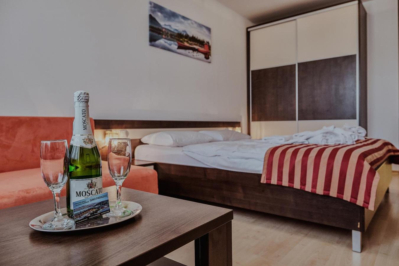 Apartmany Gino Besenova