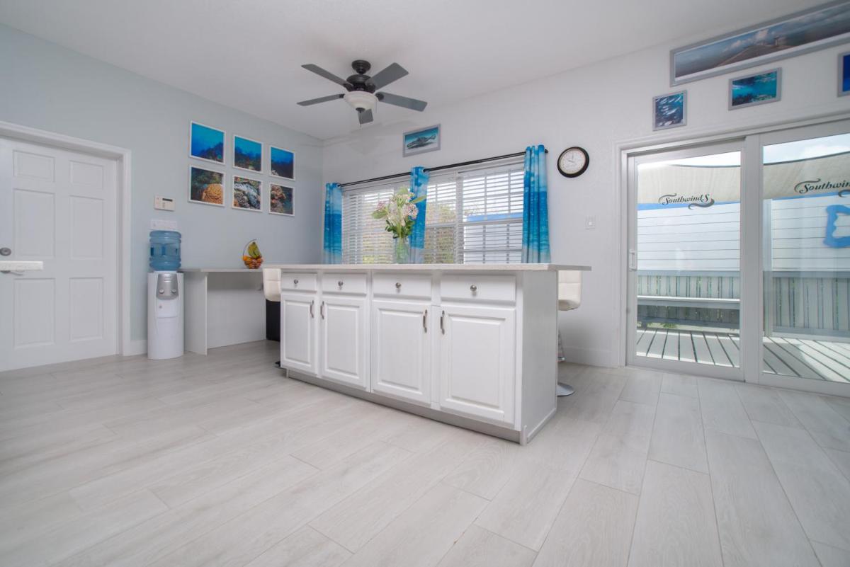 Lighthouse Point Residences view 4