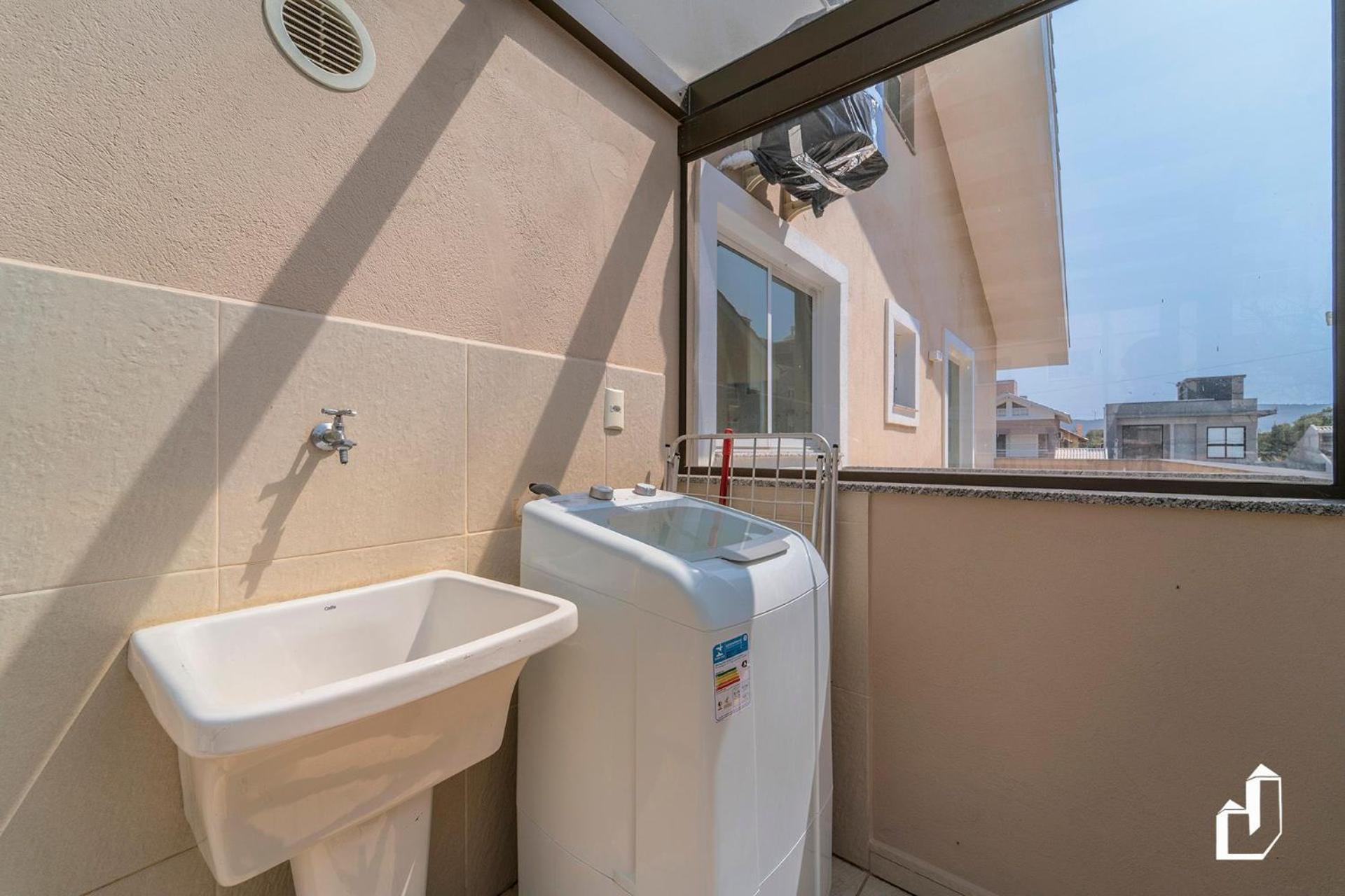 1 Quarto | Canto Grande | 70m Praia view 3