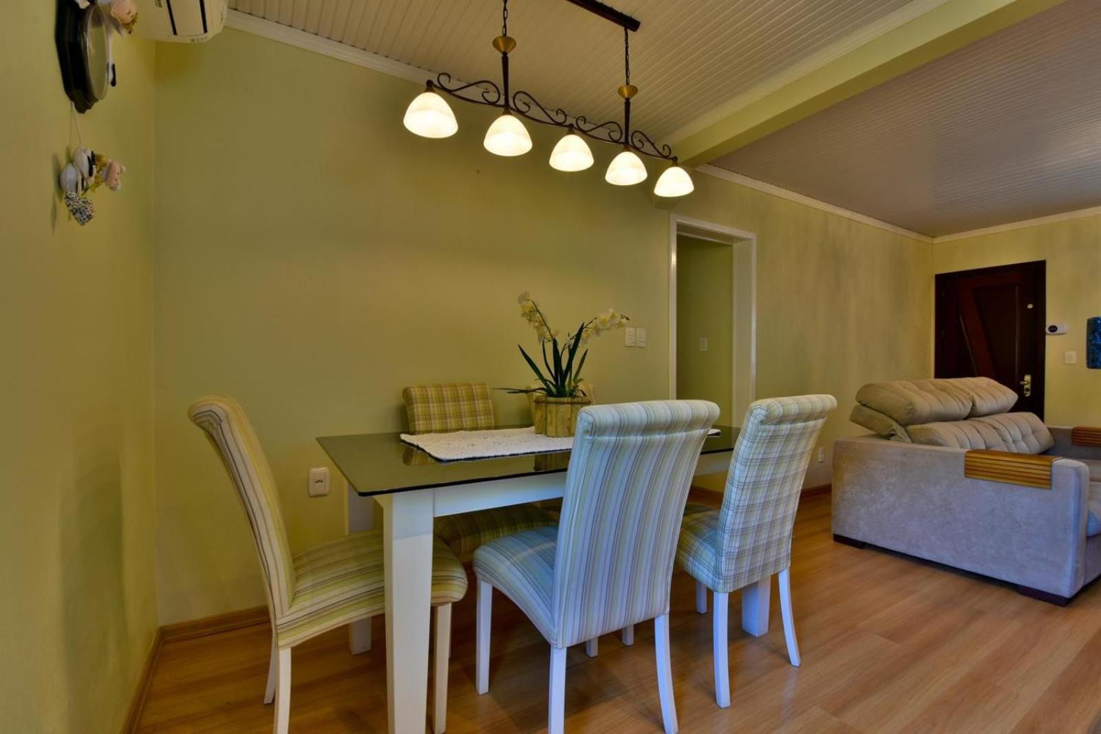 Stillo Gramado Dutra com café da manhã