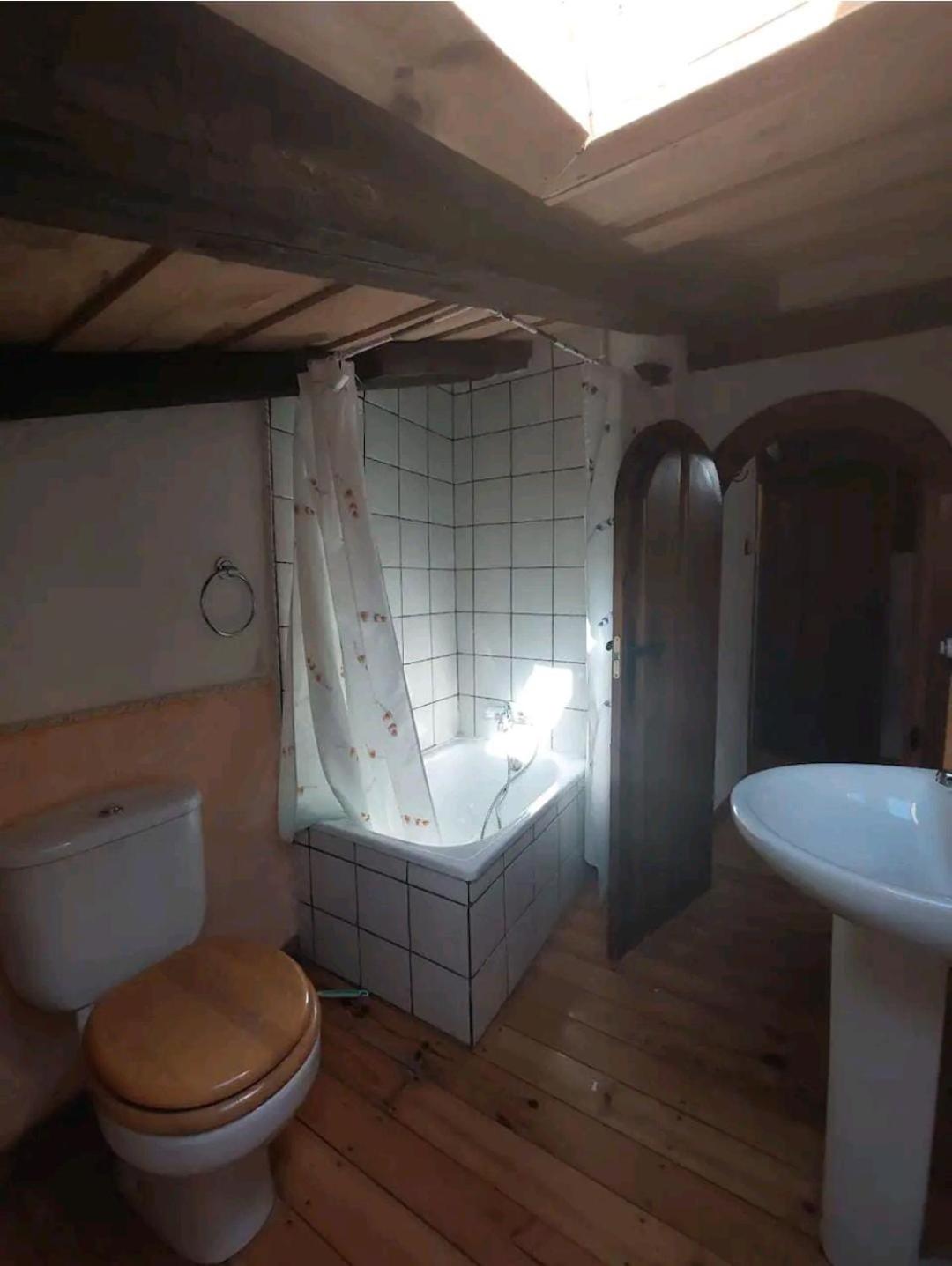 Las Peonías Casa Rural