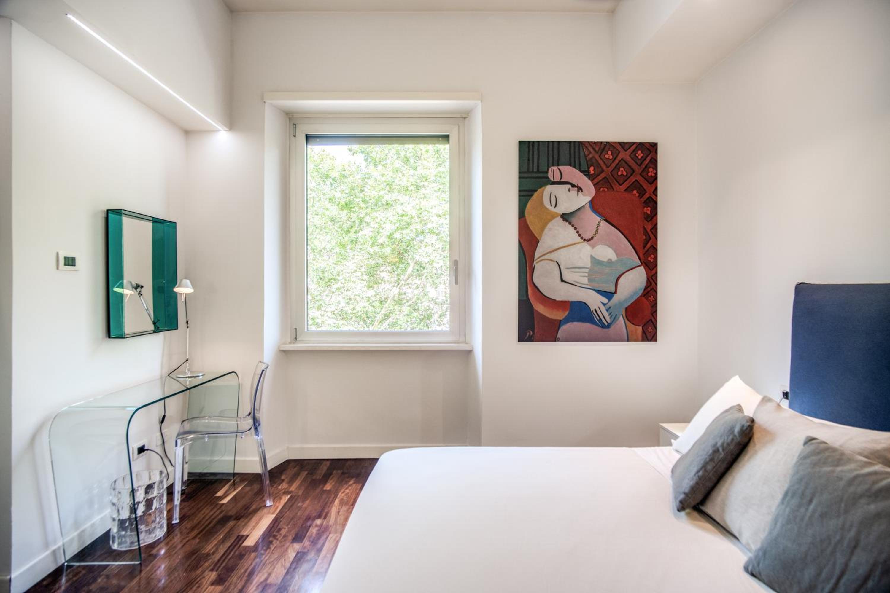 hotel room