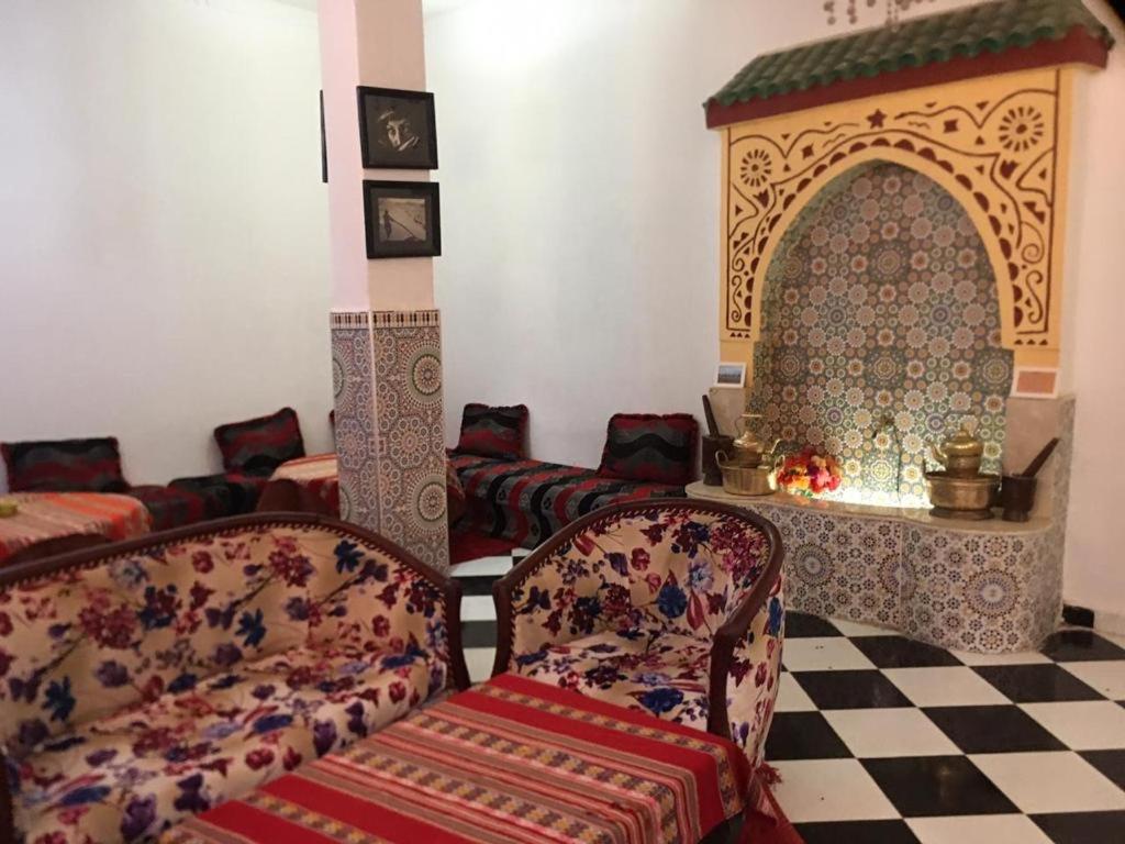 lounge