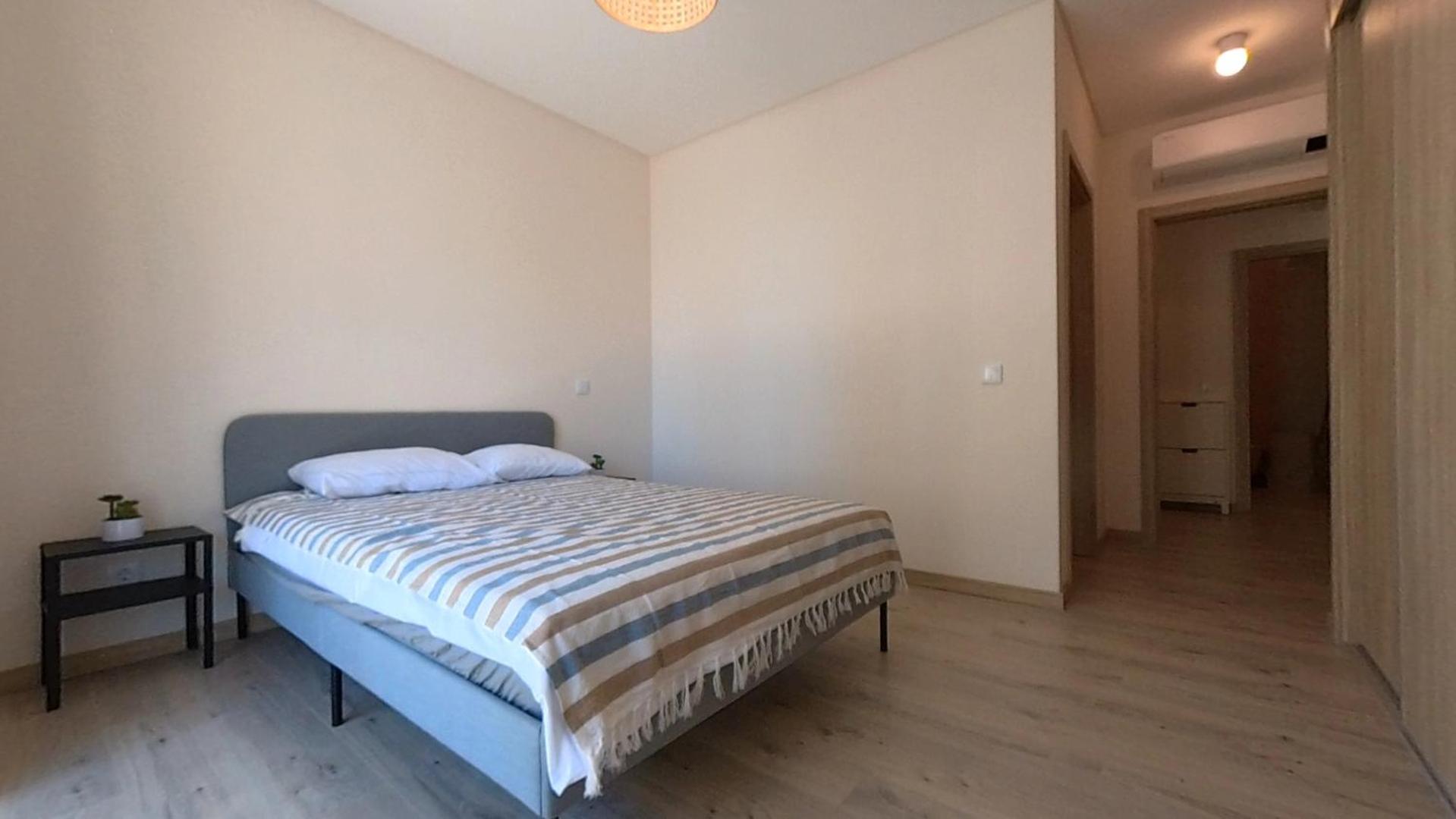 Elite Residence 8A view 2