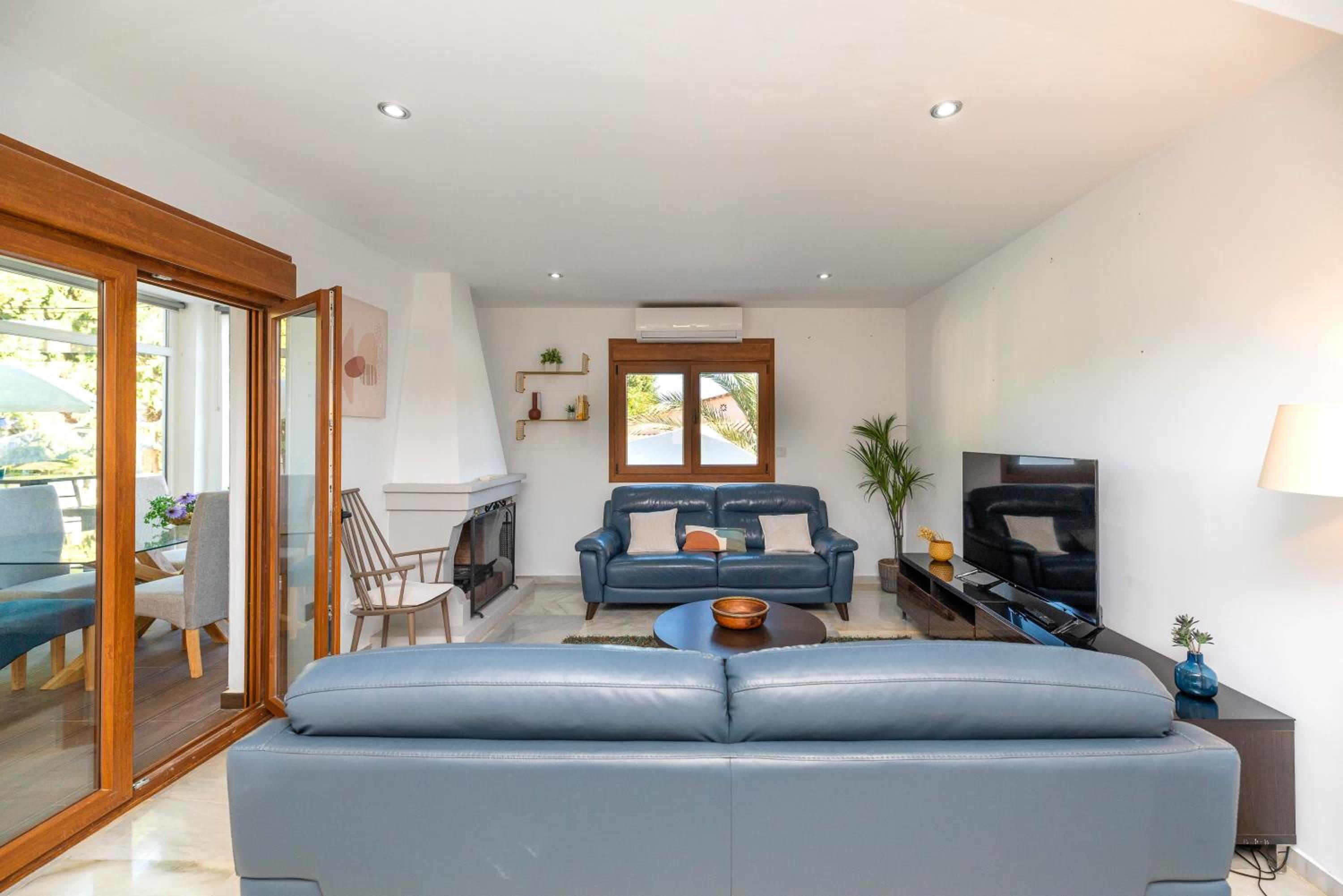 VB Guadalmedina 4BDR Coast-Centre Villa