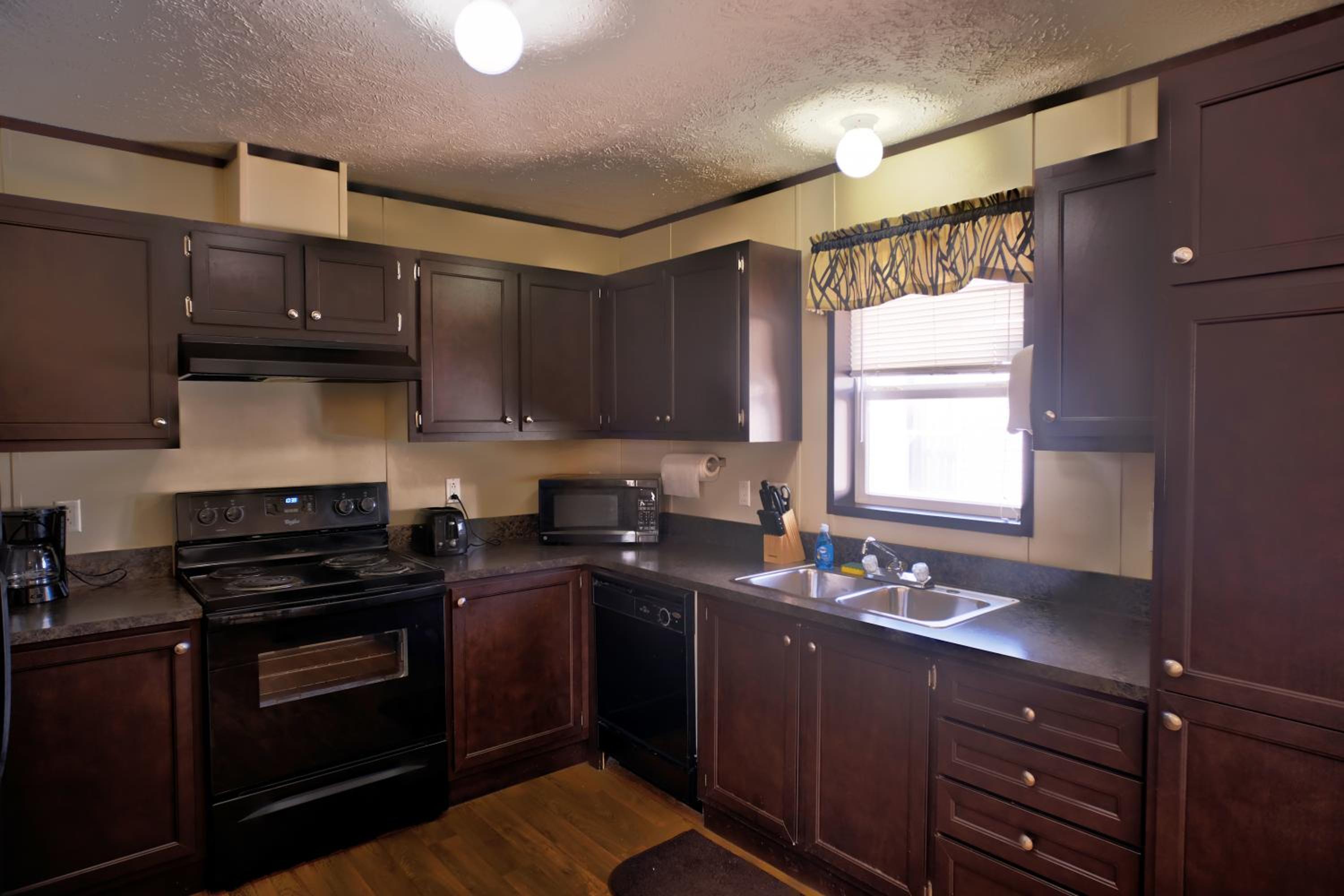 Carlsbad Vacations - Ellipse Global Lodge - Property Image 8