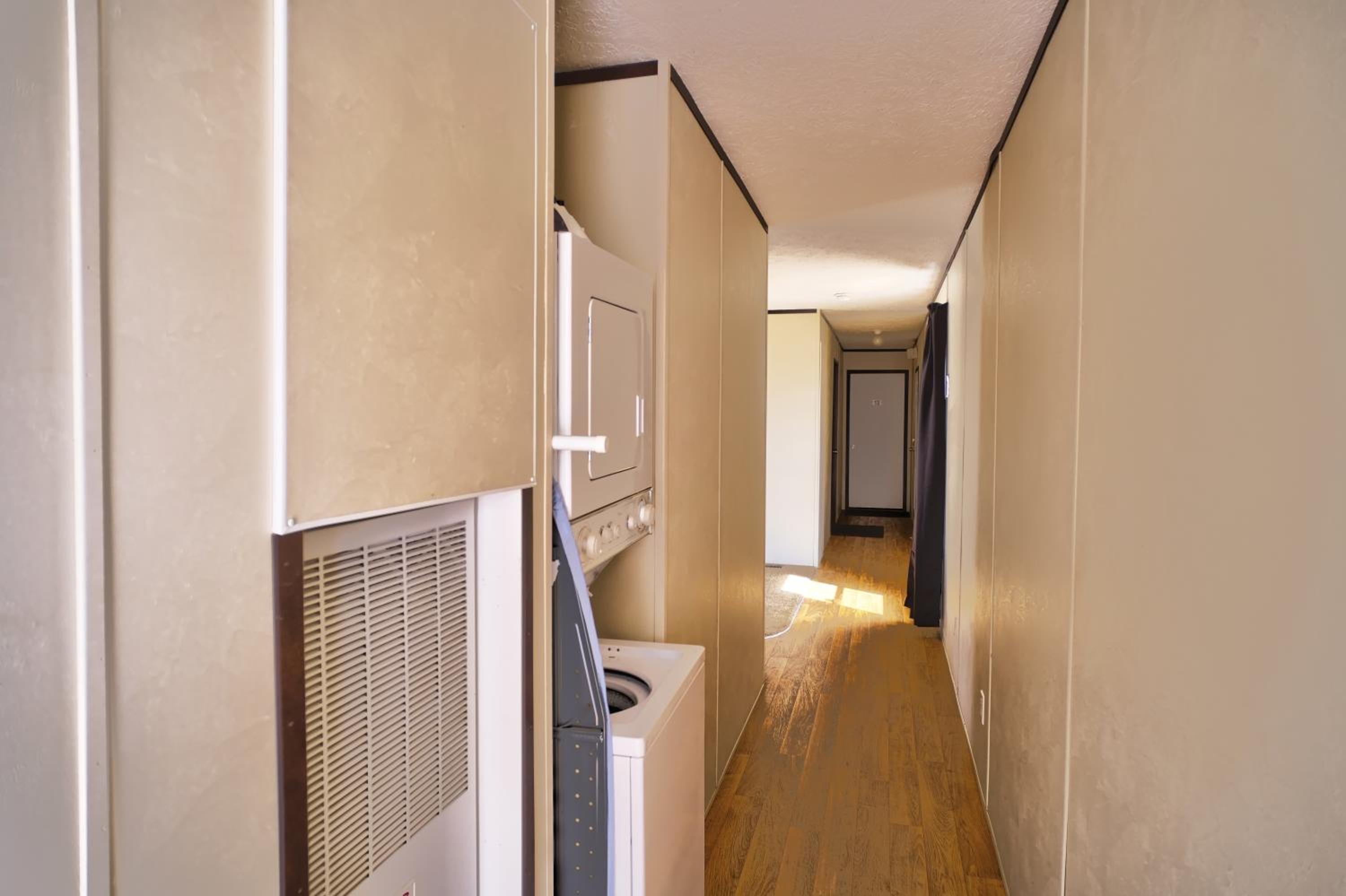 Carlsbad Vacations - Ellipse Global Lodge - Property Image 5