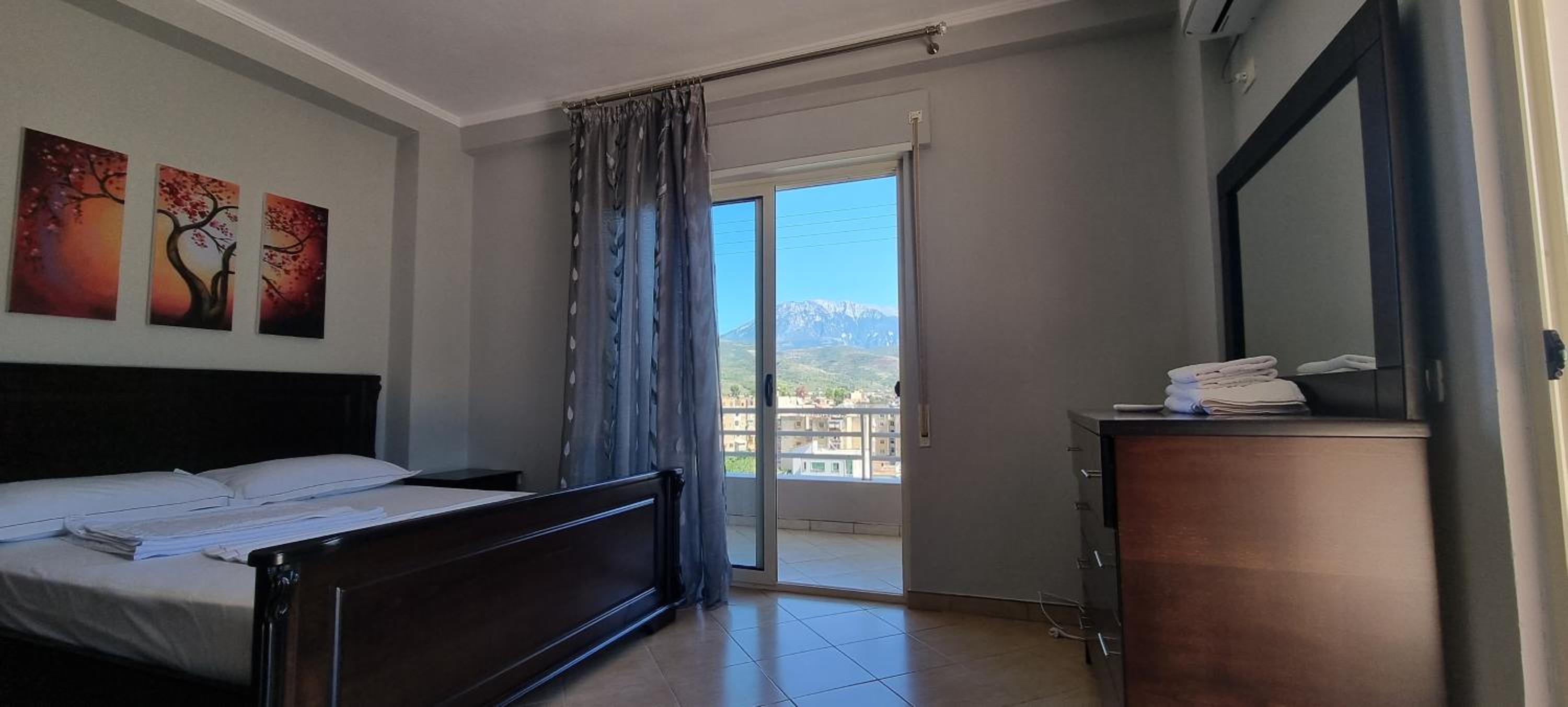 Luis Penthouse