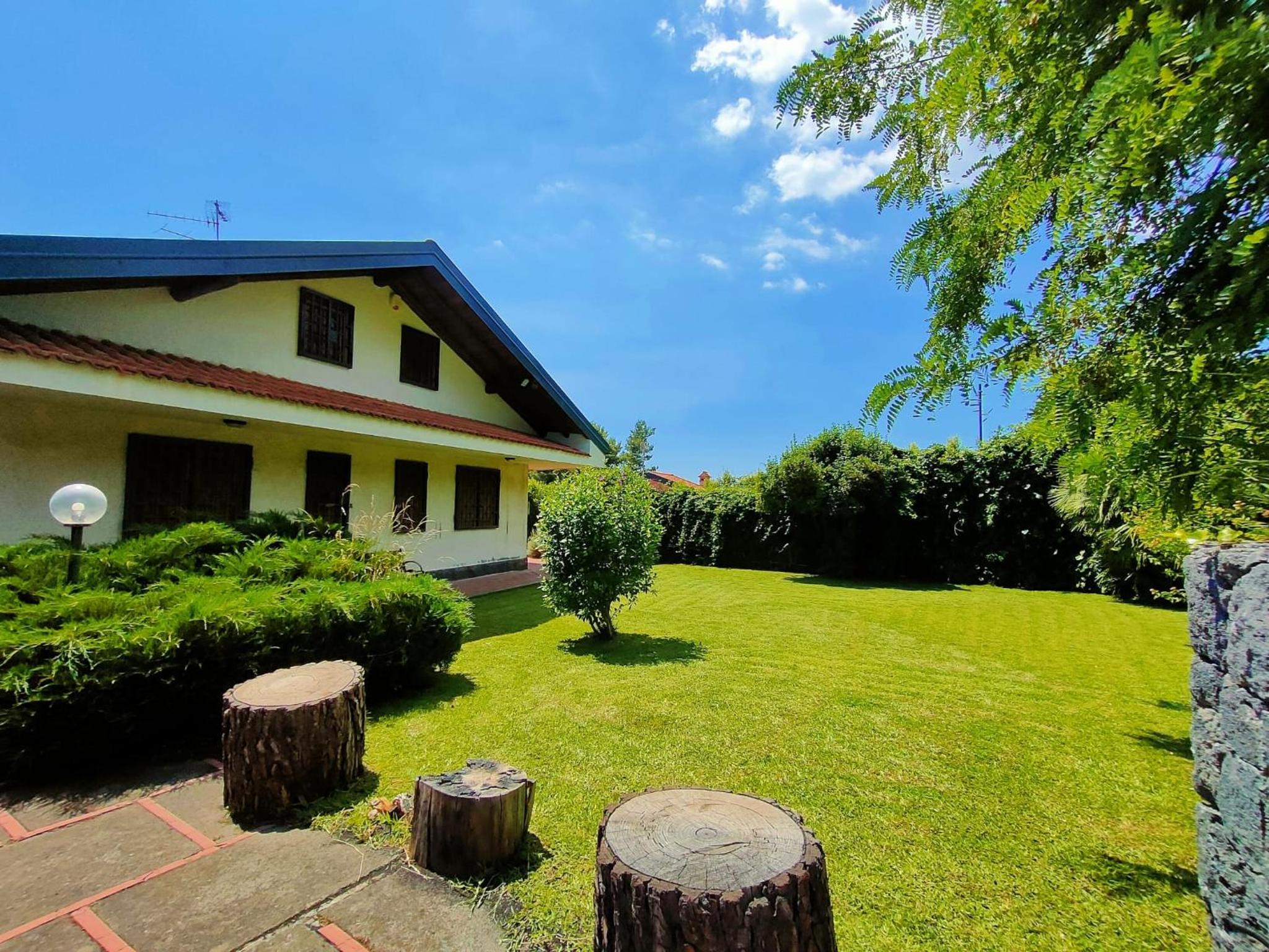 Villa Mimosa view 4