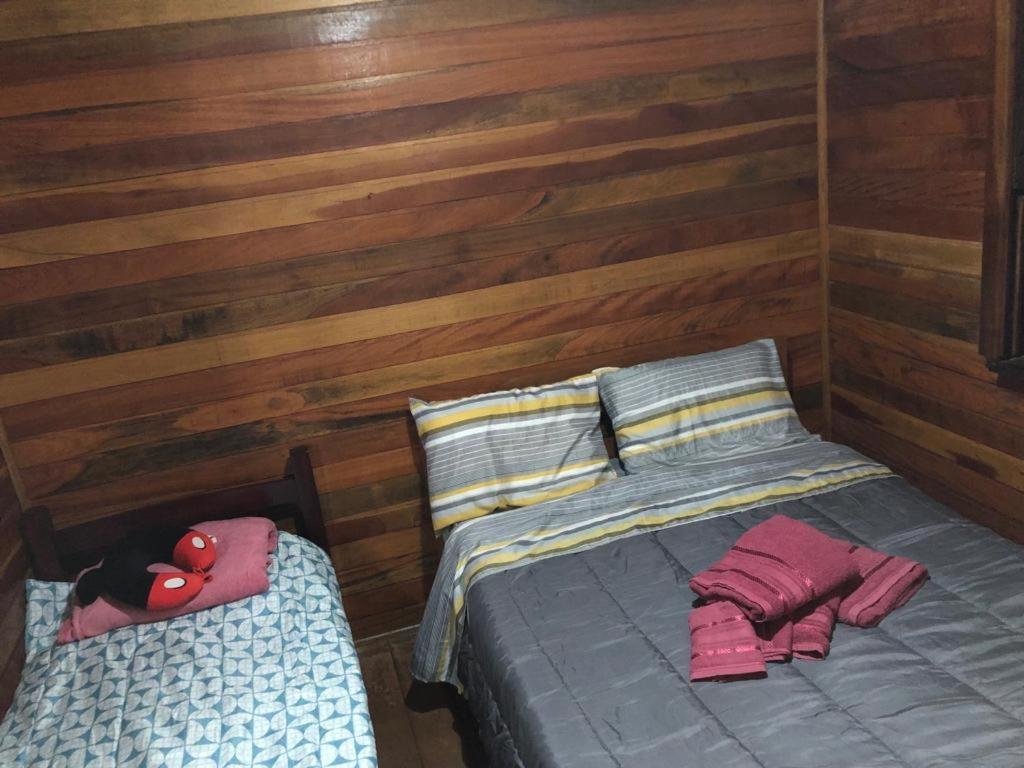 Confortável casa com lareira 10min Capivari