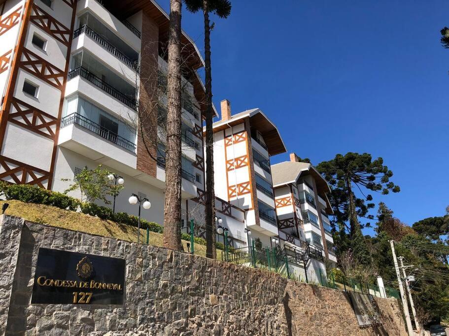 Novo Apartamento no Capivari - Campos do Jordao
