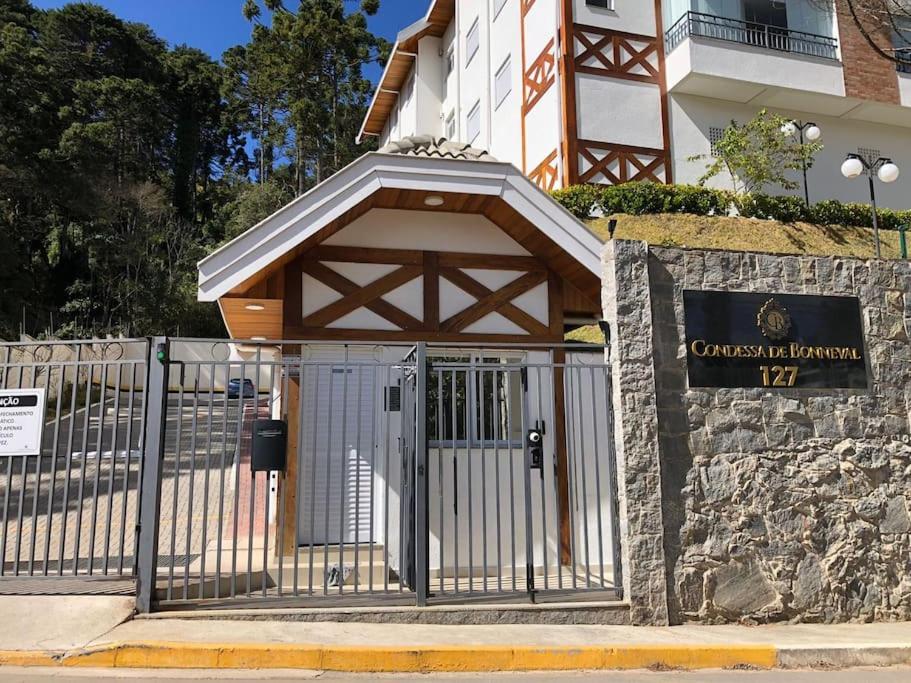 Novo Apartamento no Capivari - Campos do Jordao