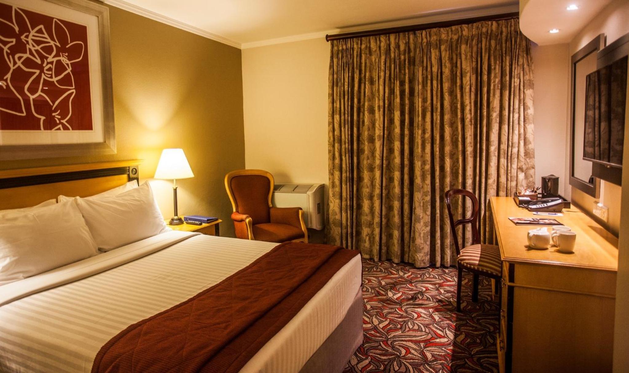 Johannesburg Vacations - Garden Court Morningside Sandton - Property Image 9