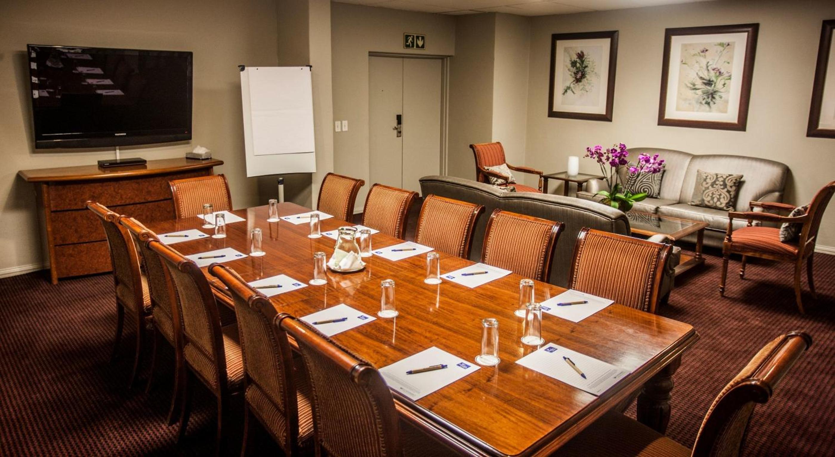 Johannesburg Vacations - Garden Court Morningside Sandton - Property Image 31