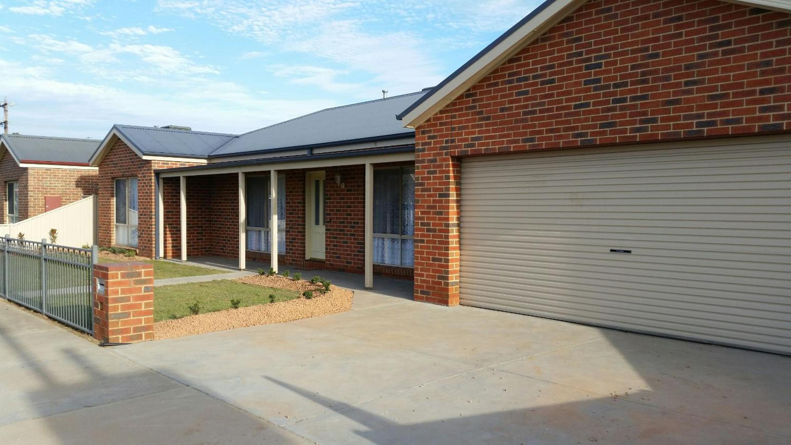 Numurkah Self Contained Apartments - The Saxton view 2