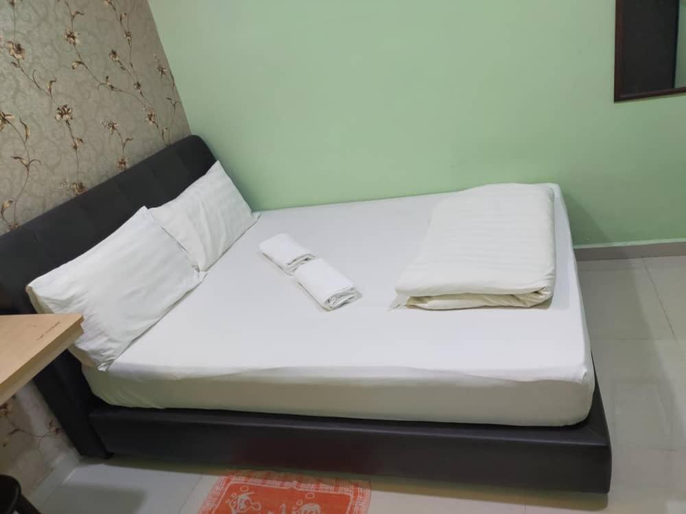 Leaf Guest House