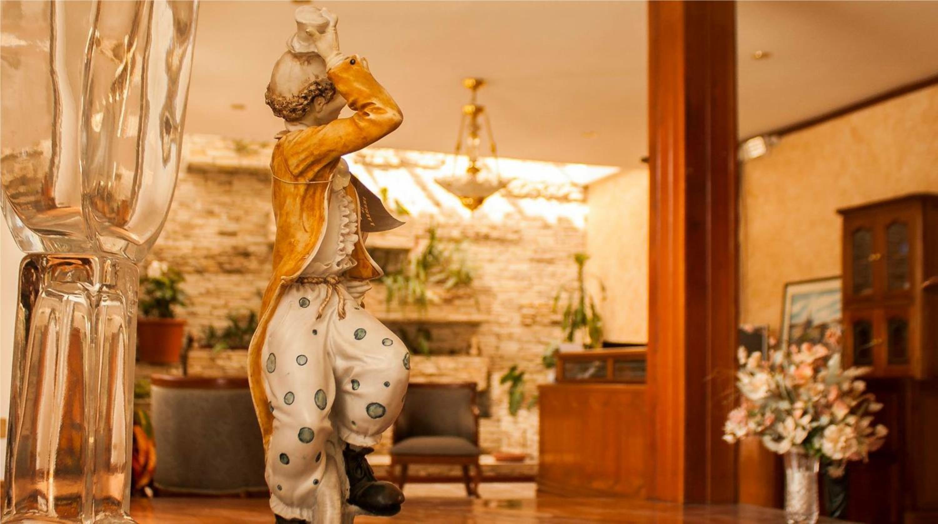 Villa Emilia Hostal