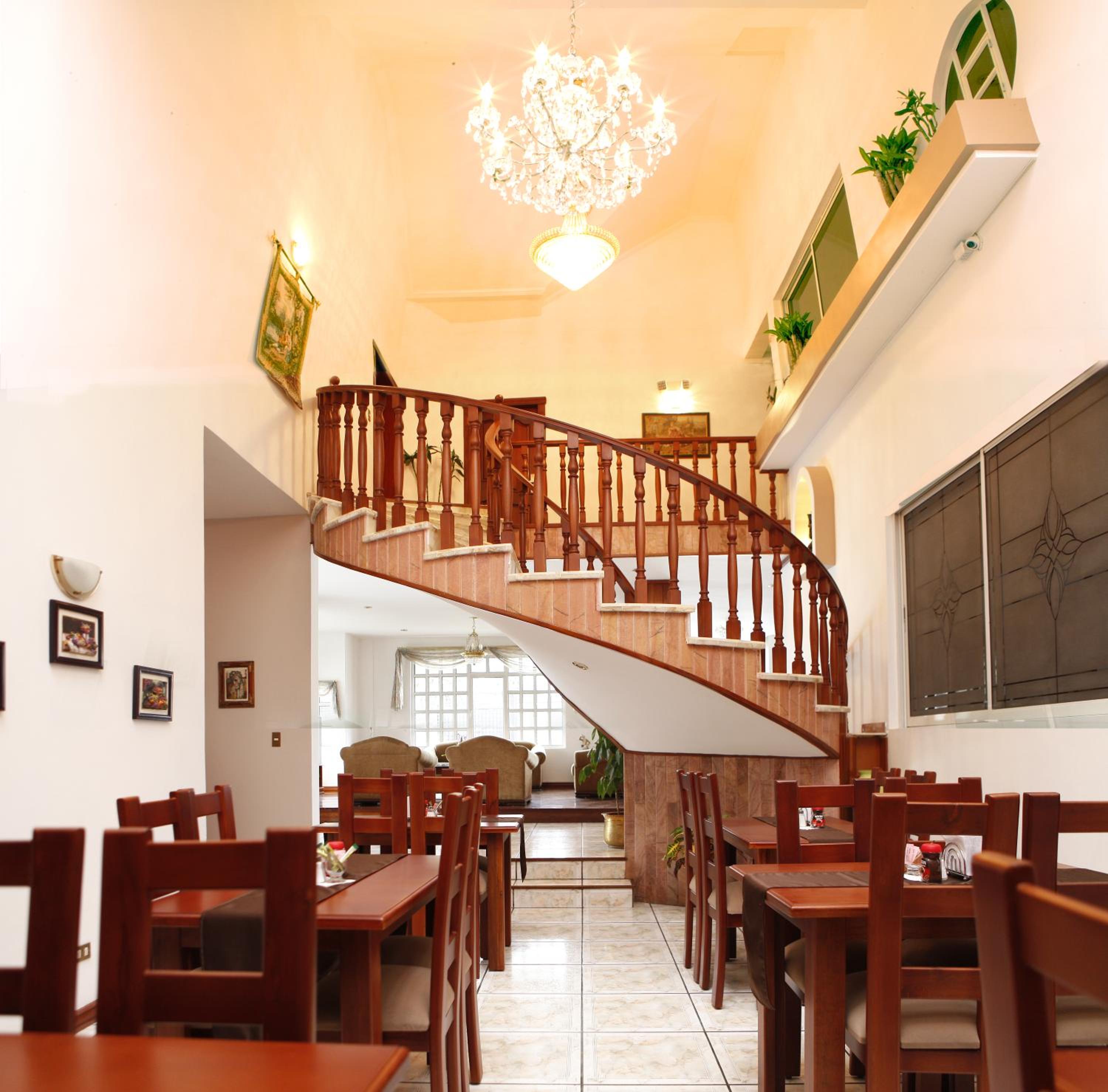 Villa Emilia Hostal