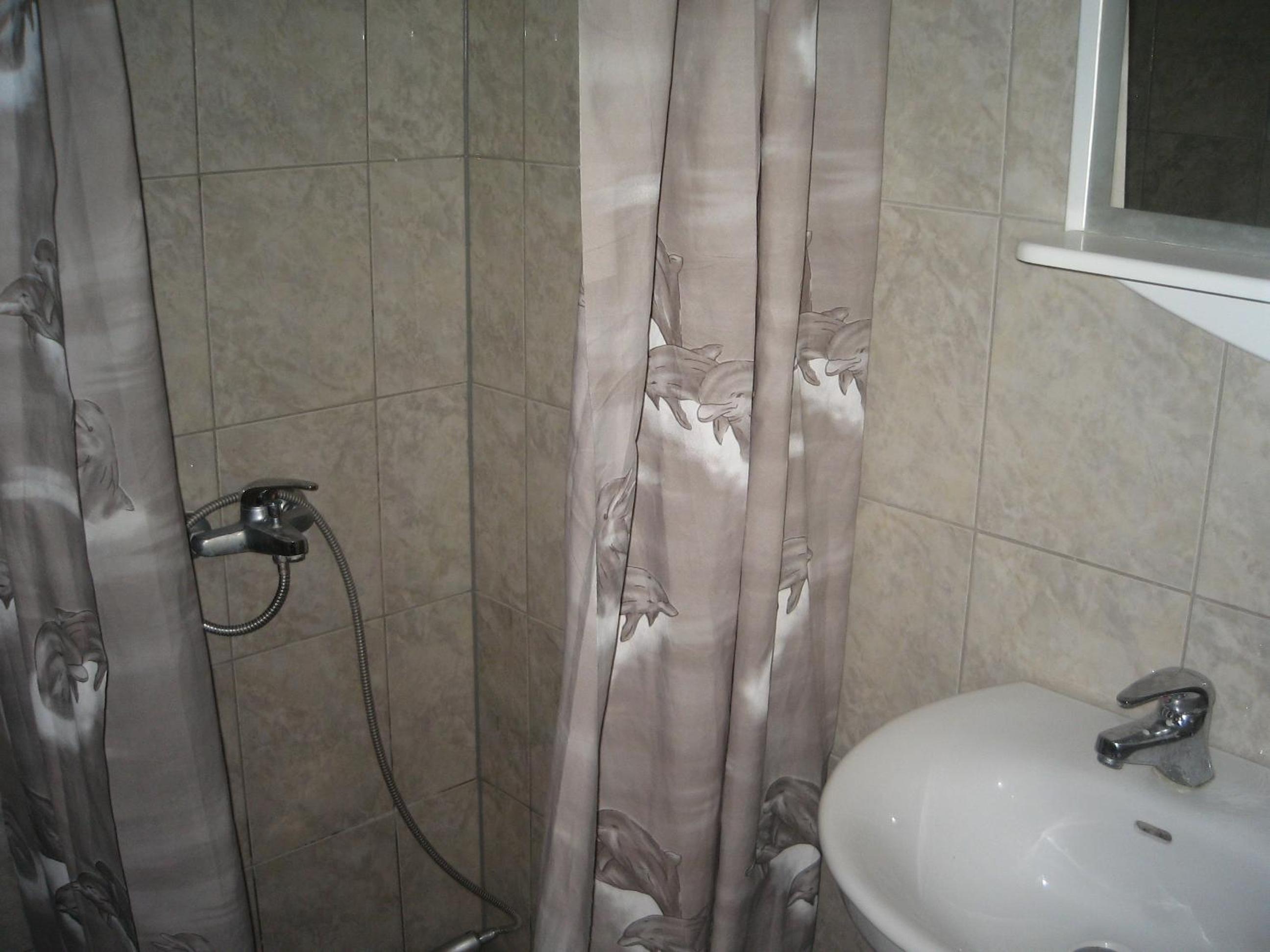 Photo 34