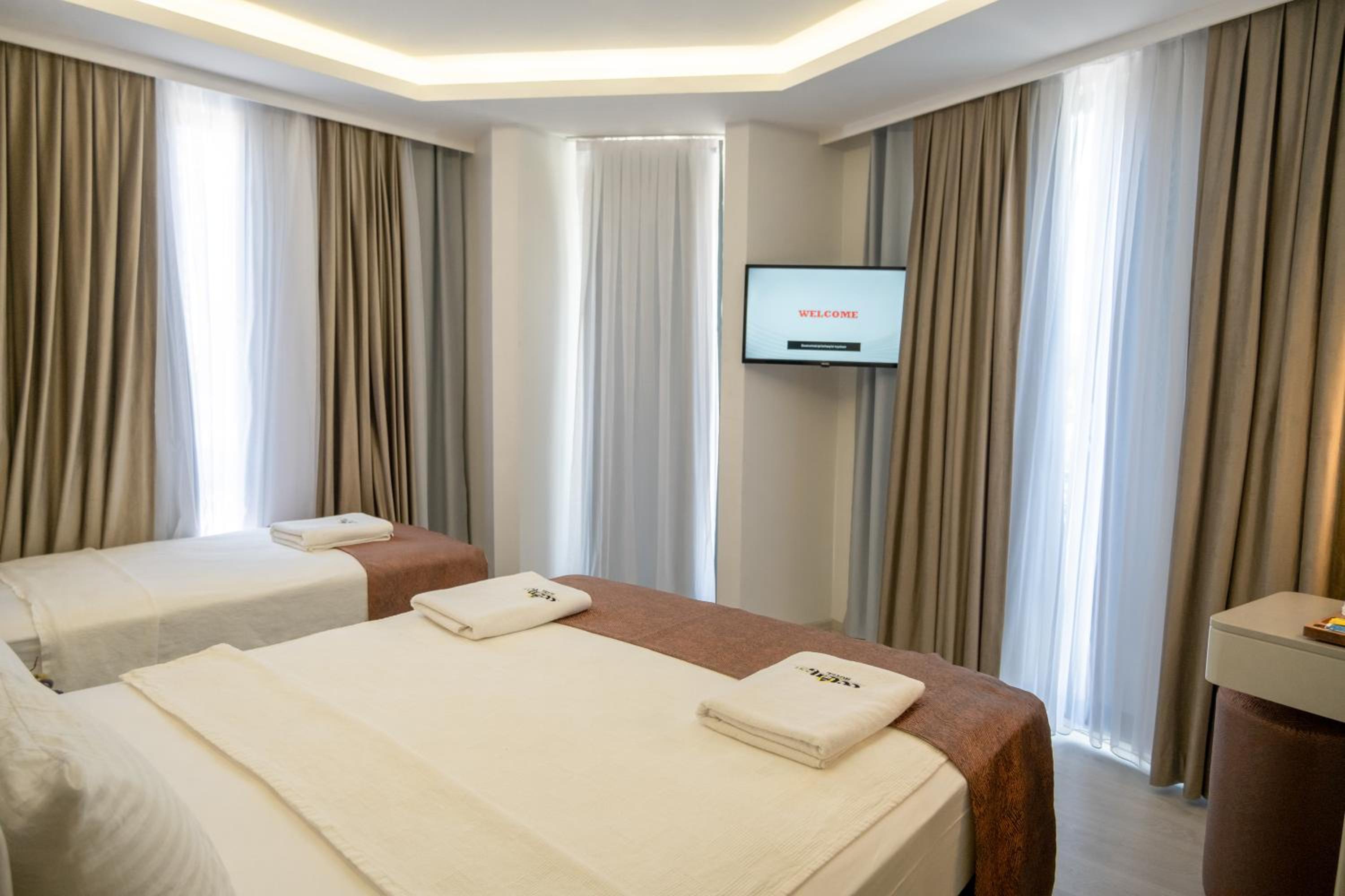 Cetin Port Hotel - Image 25