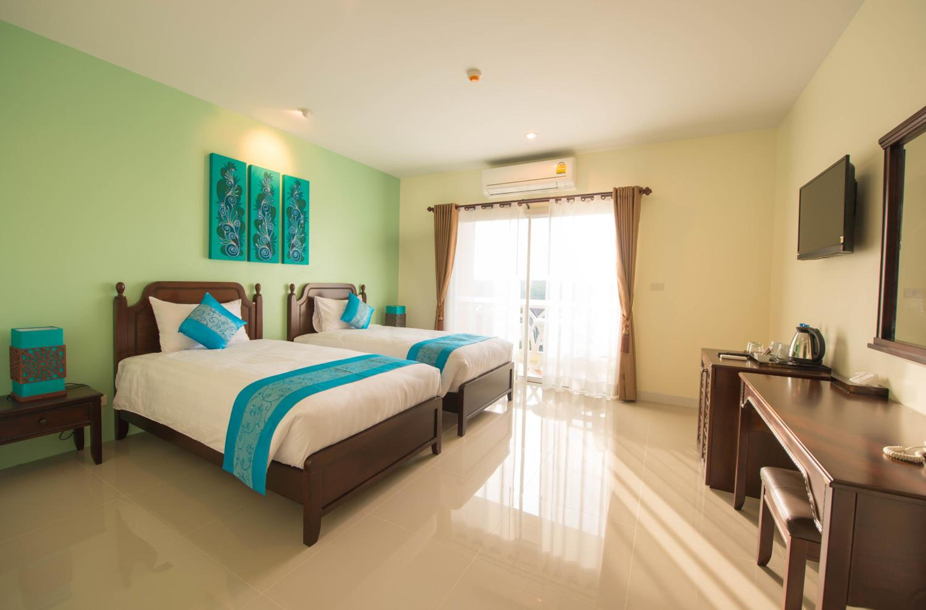 Krabi Front Bay Resort