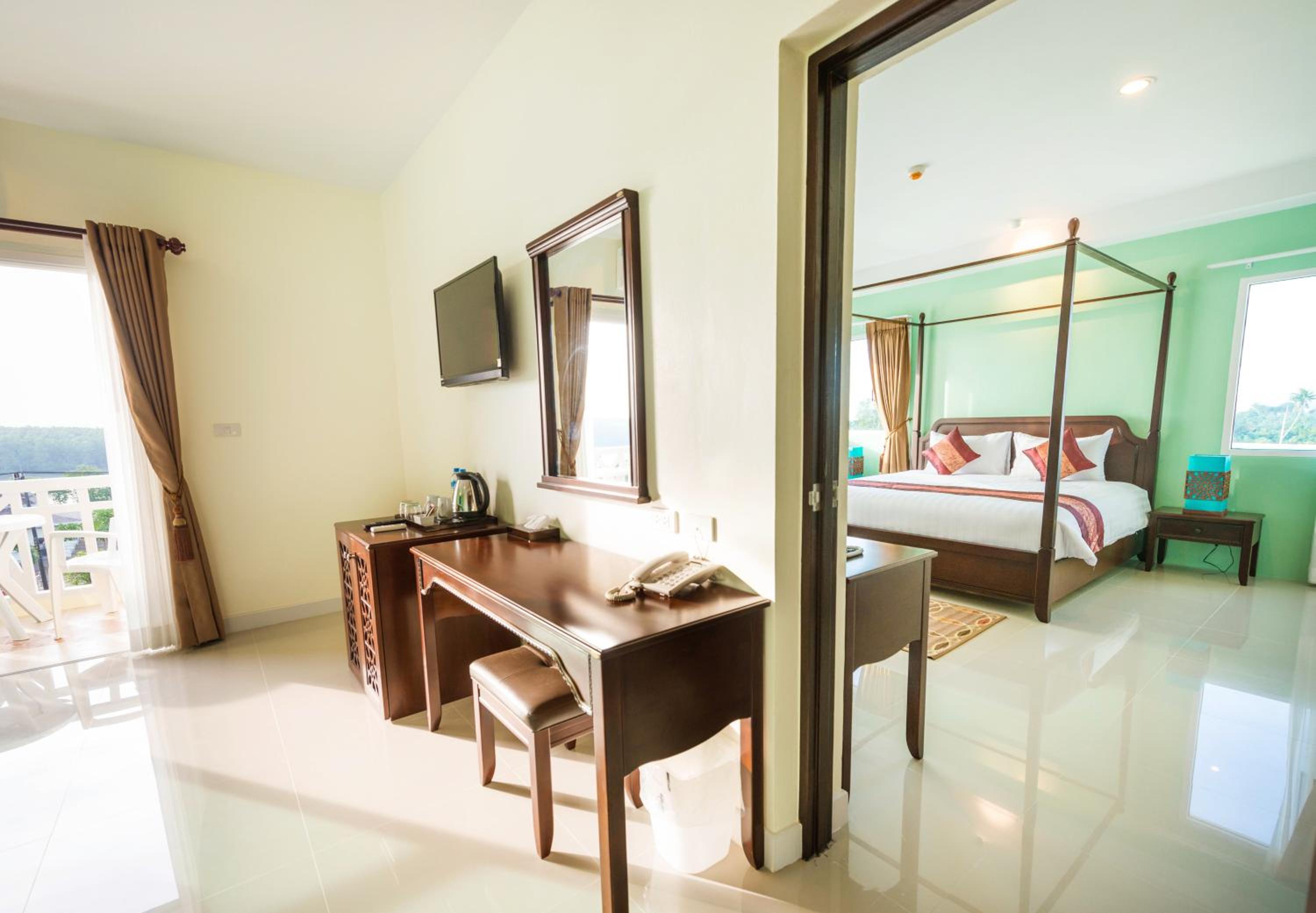 Krabi Front Bay Resort
