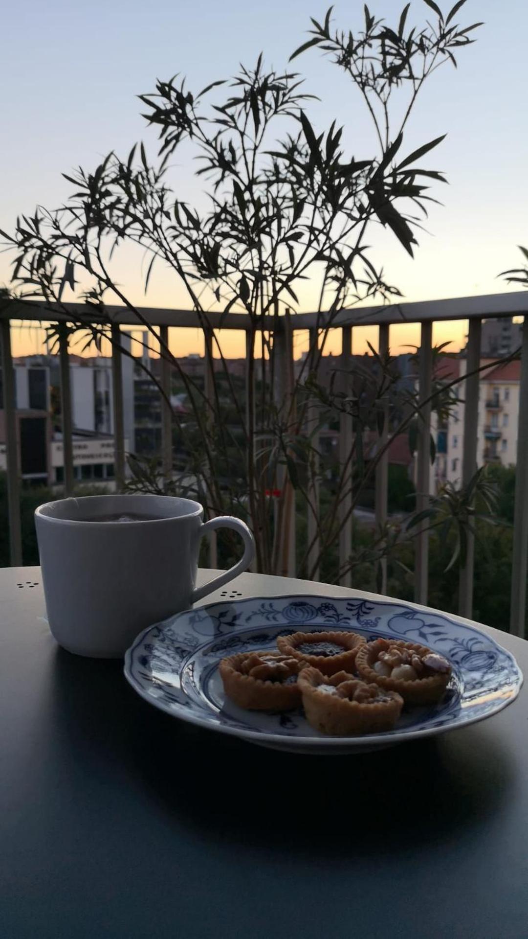 Feel@Home Apartment+Rooms