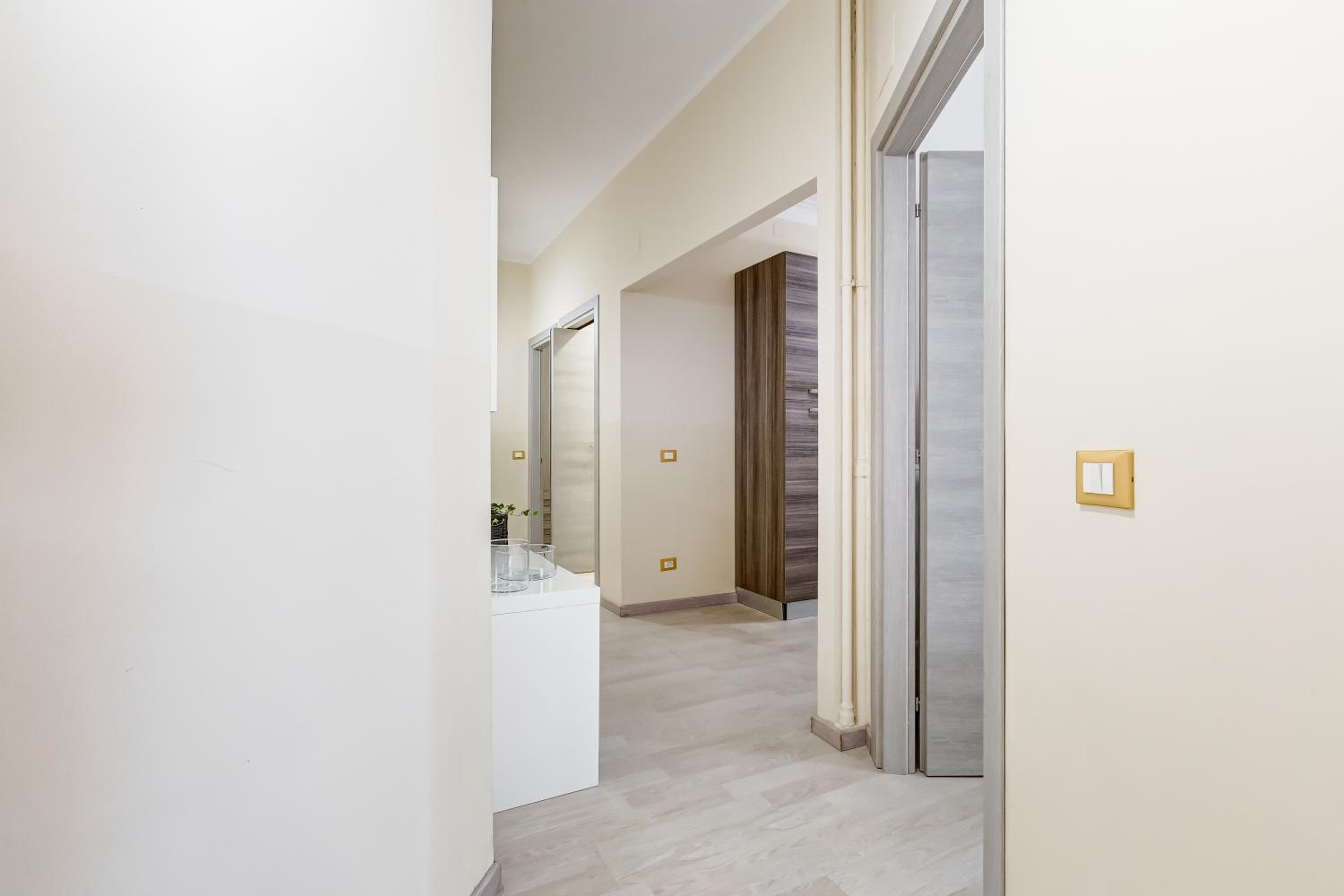 BDC - Prestige 3Bdr 3Bath in Monti District