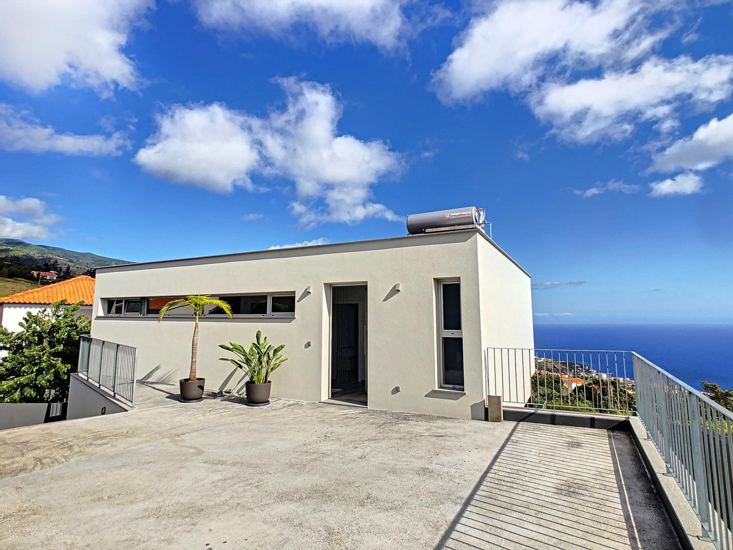 Villa Piece of Heaven by LovelyStay view 5