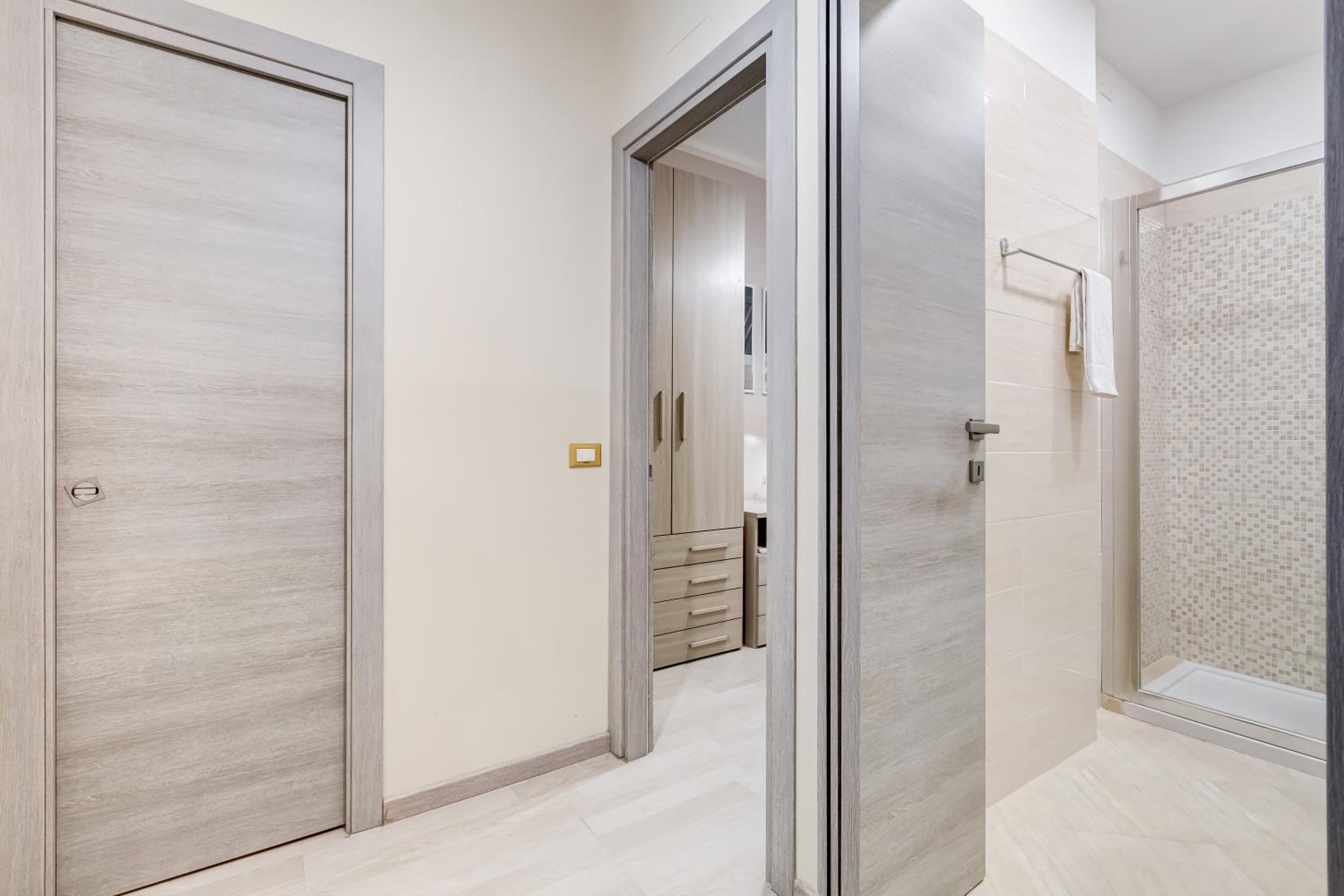 BDC - Prestige 3Bdr 3Bath in Monti District